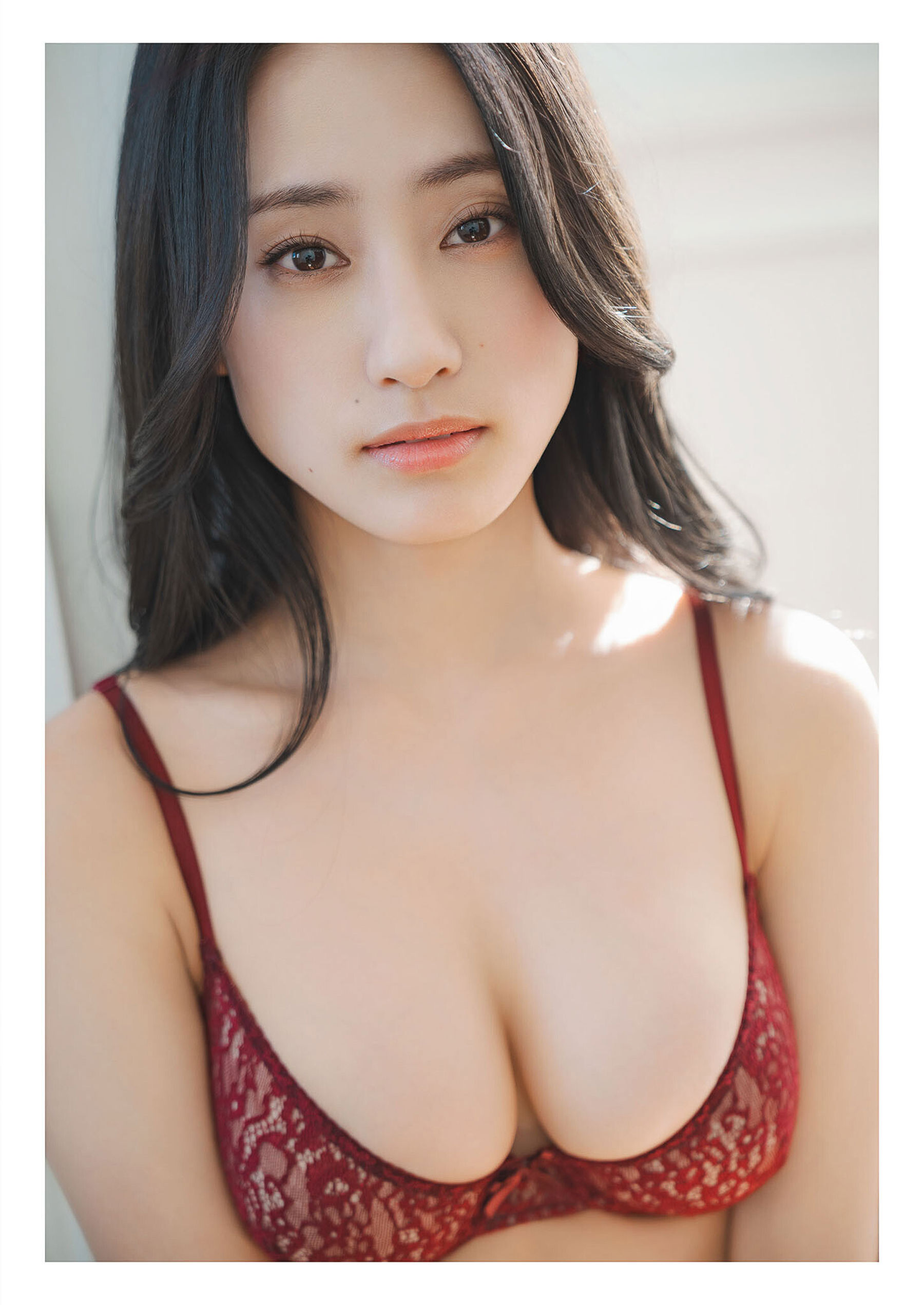 澄田綾乃 - 白昼夢/(86P)