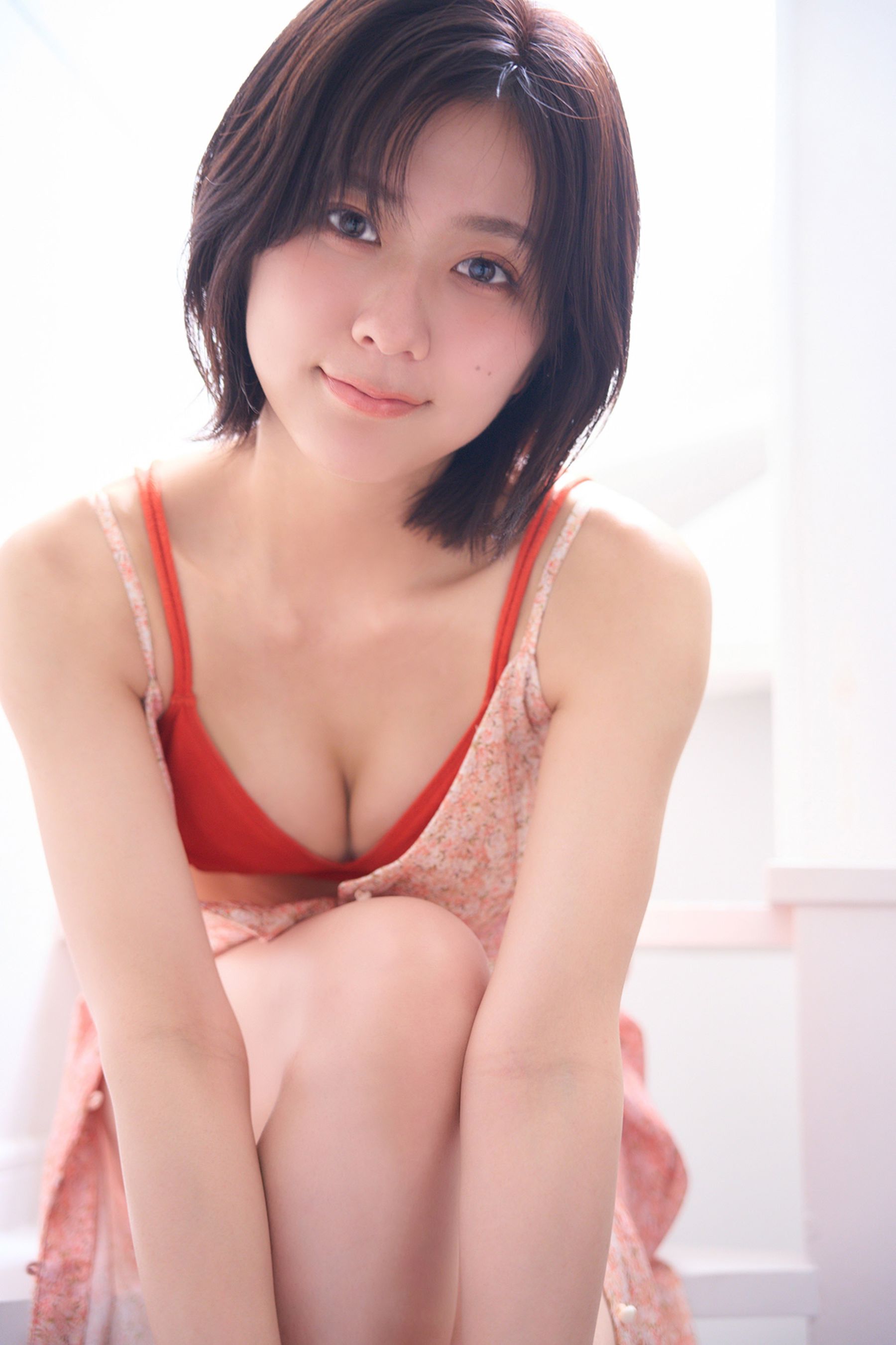 清水麻璃亜 - まりあさん、見せすぎです！/(87P)