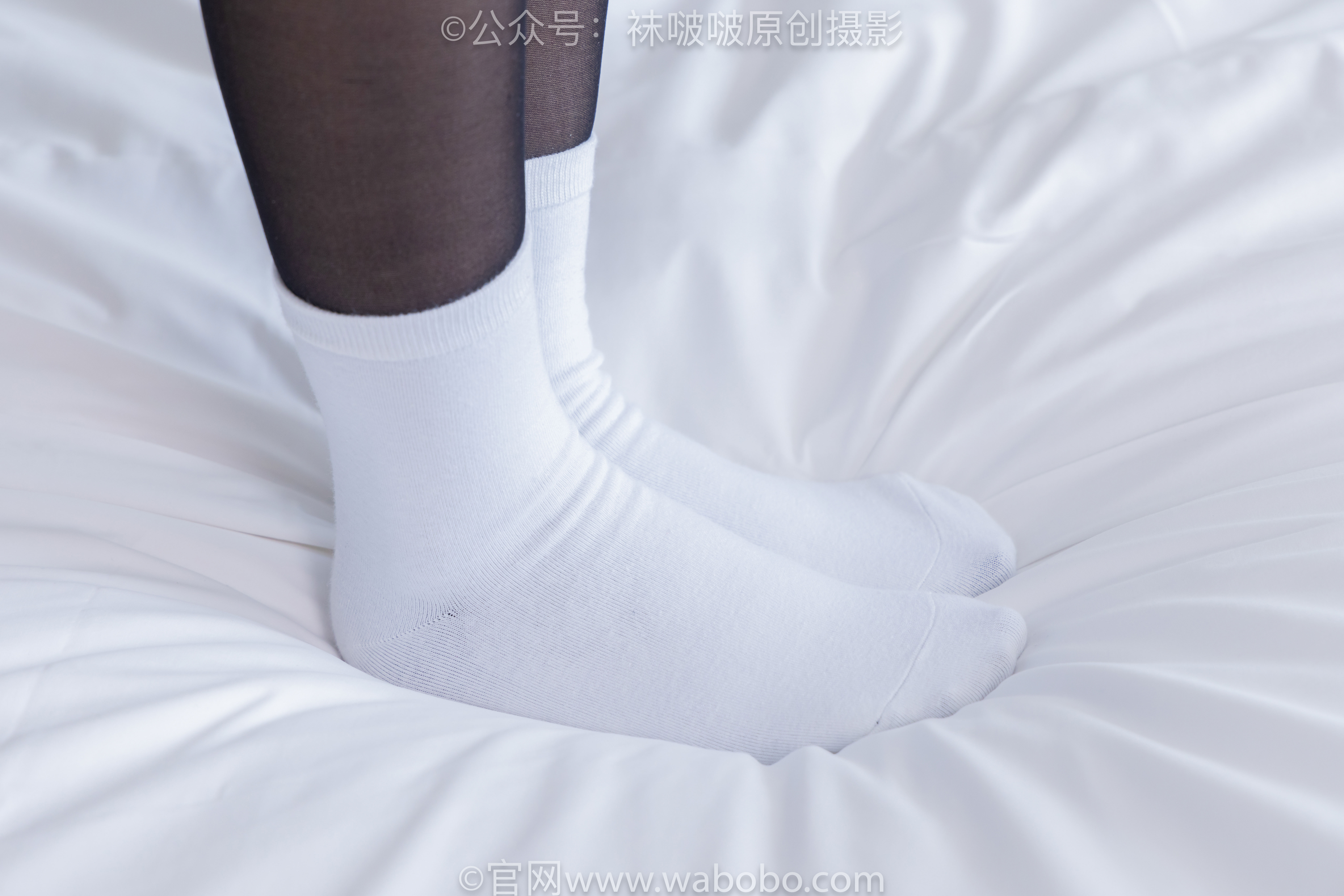 BoBoSocks袜啵啵 No.642 甜甜圈 - 过膝靴、板鞋、白棉袜、薄黑丝/(152P)