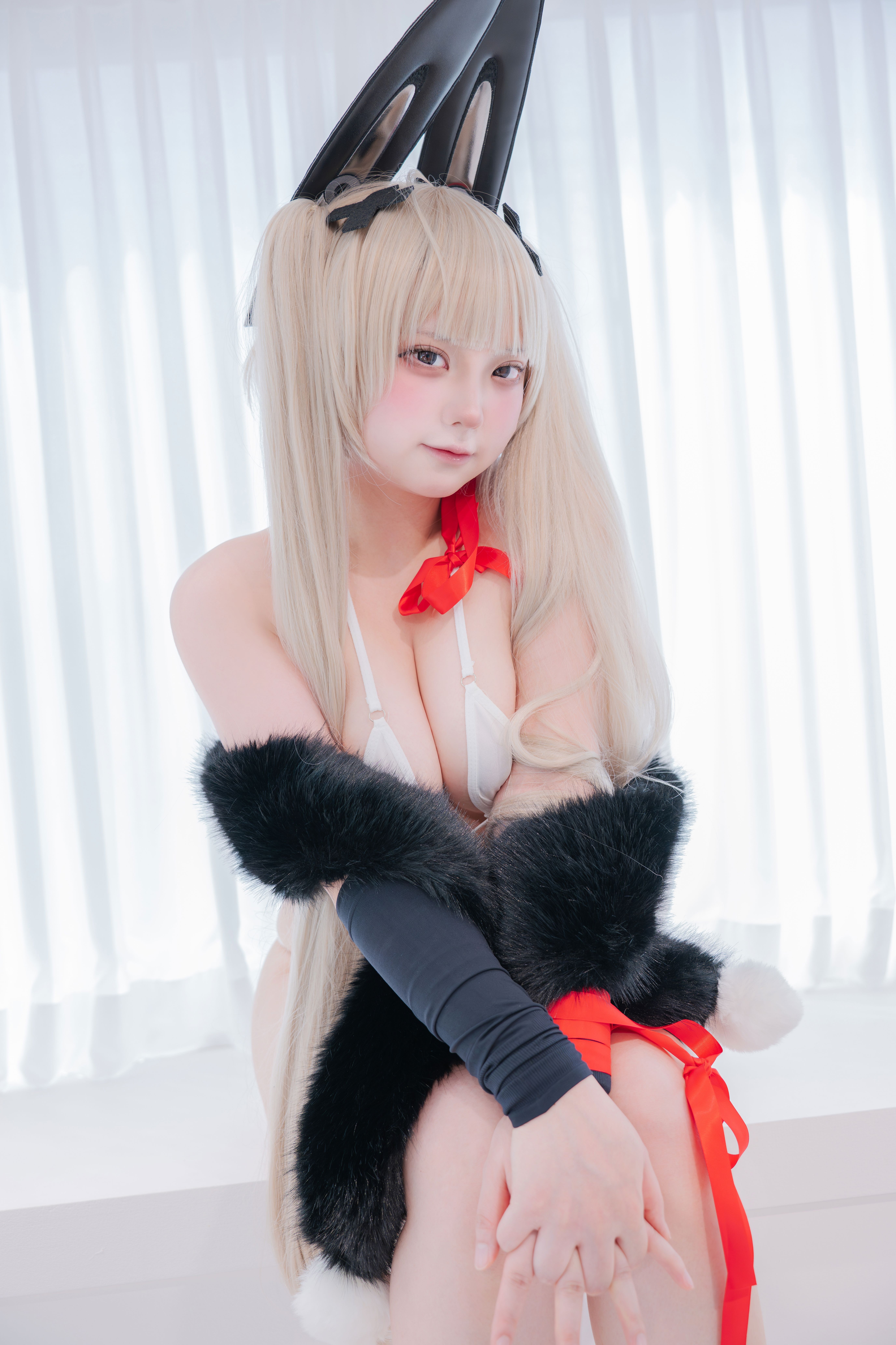 Hamumang - Bunny Formidable (Azur Lane)/(27P)