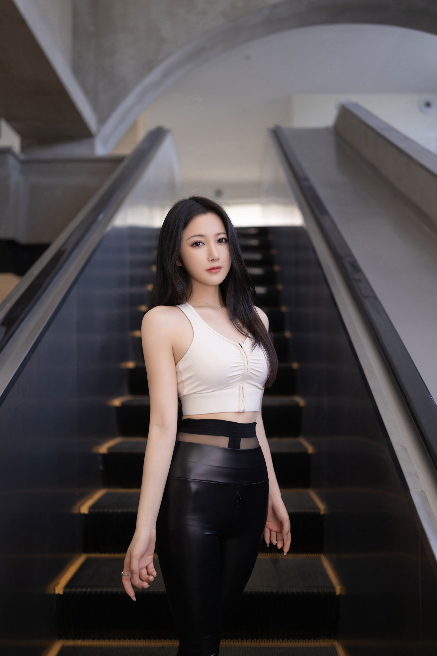 鱼子酱 - 行李托运/(121P)