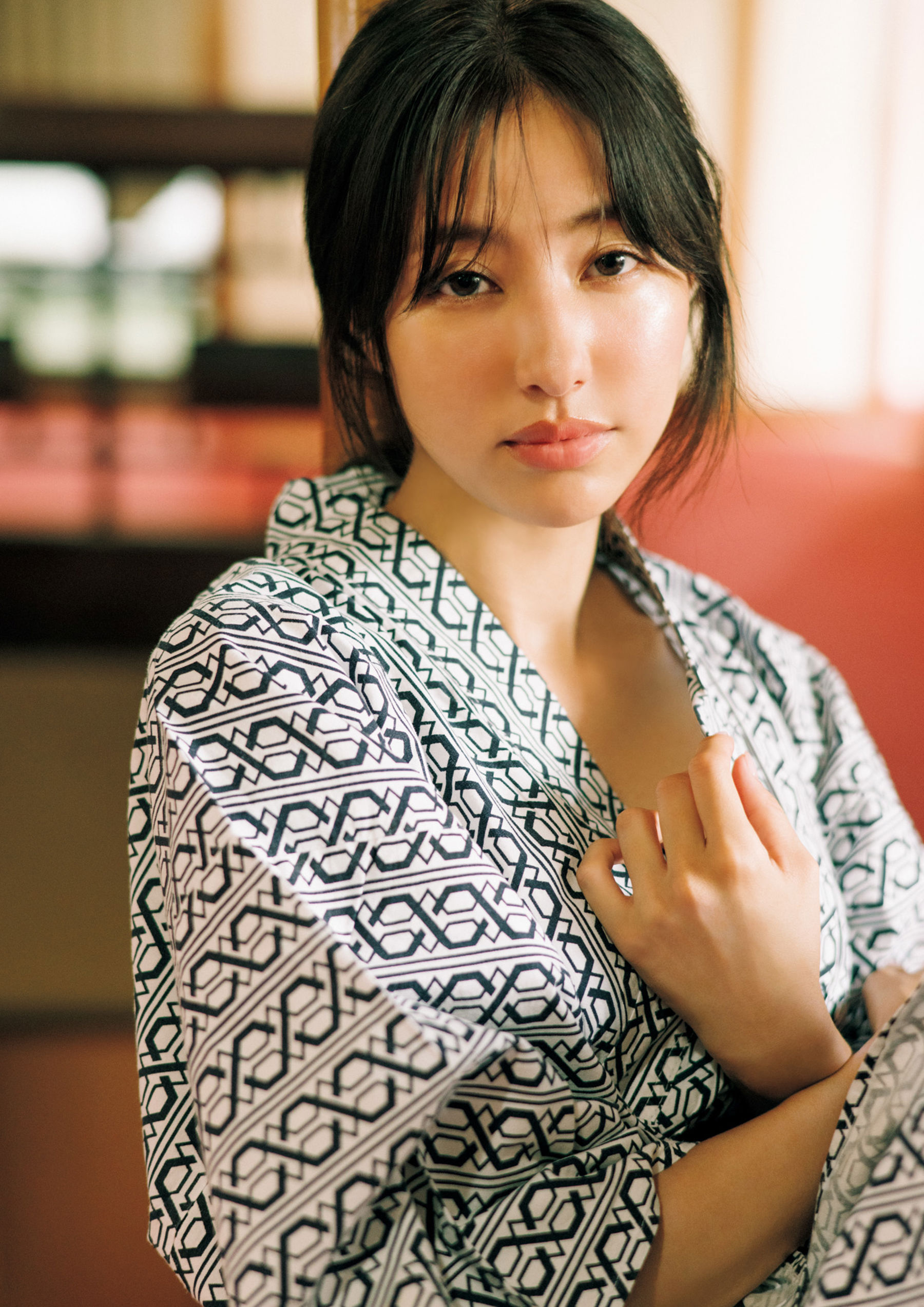 愛甲千笑美 - 会いたくなった？/(129P)