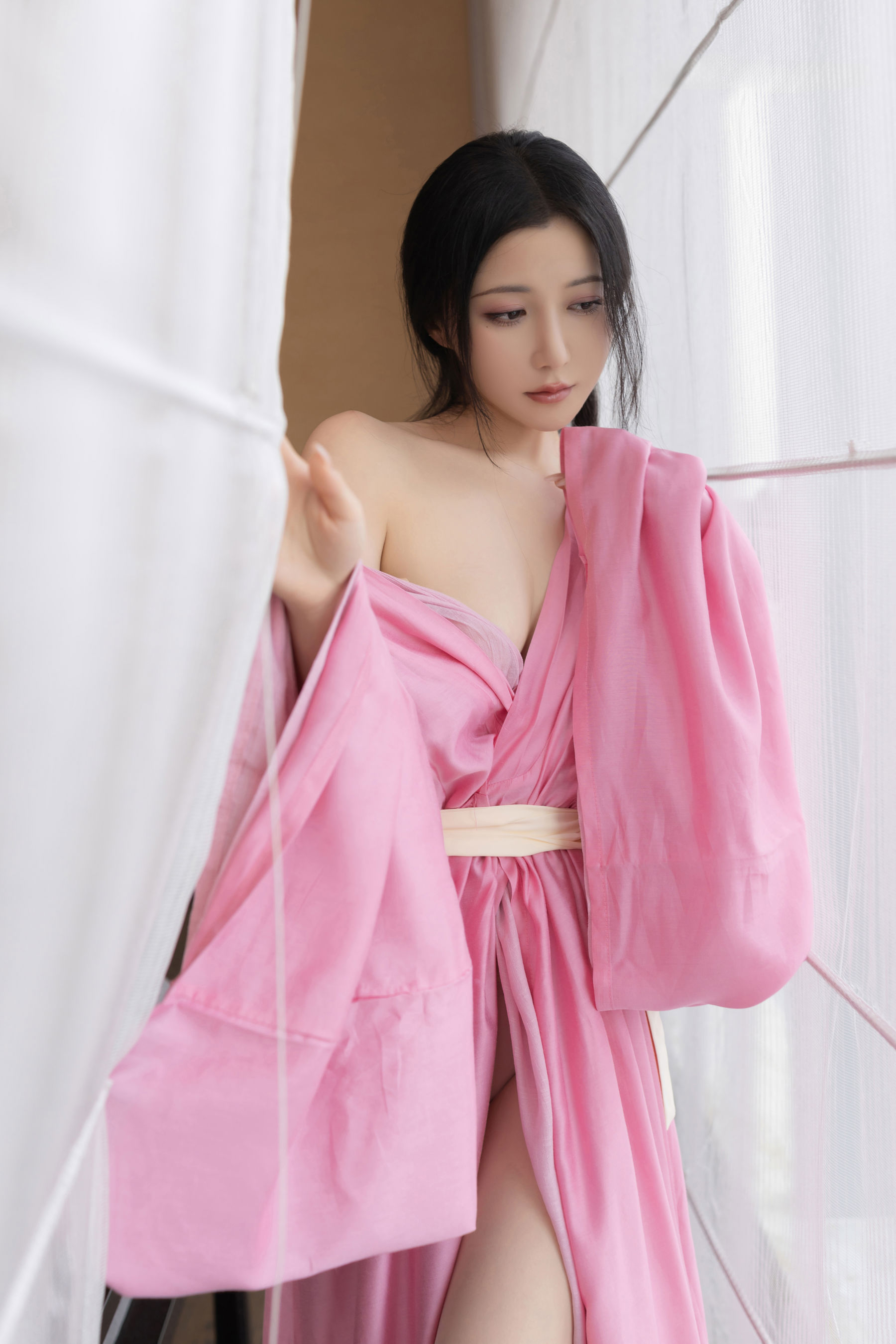 鱼子酱 - 月影纱/(120P)