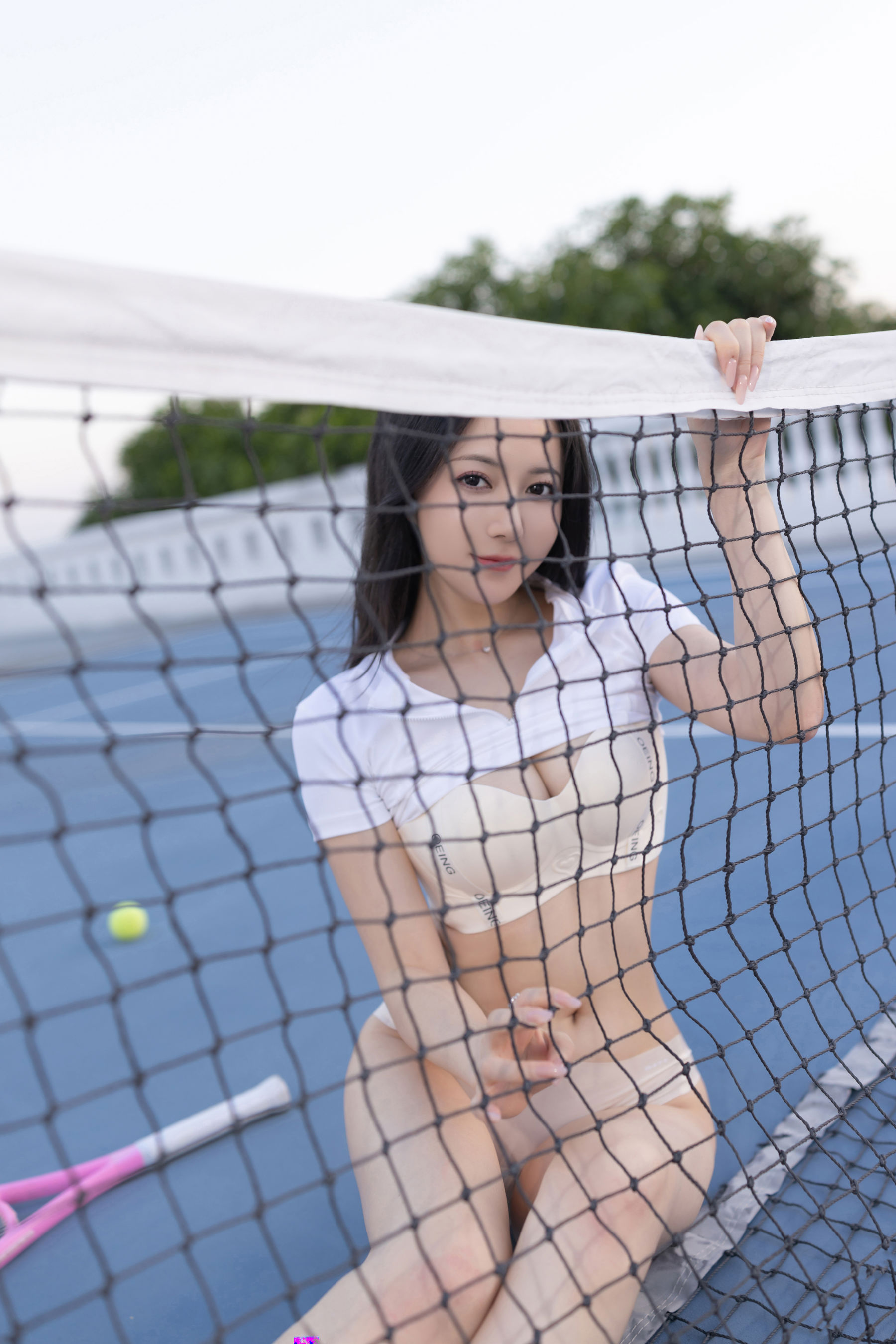 鱼子酱 - 网球场/(120P)