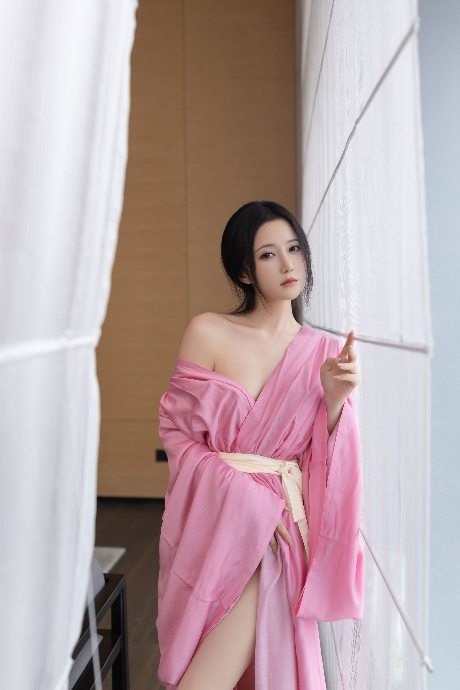 鱼子酱 - 月影纱/(120P)