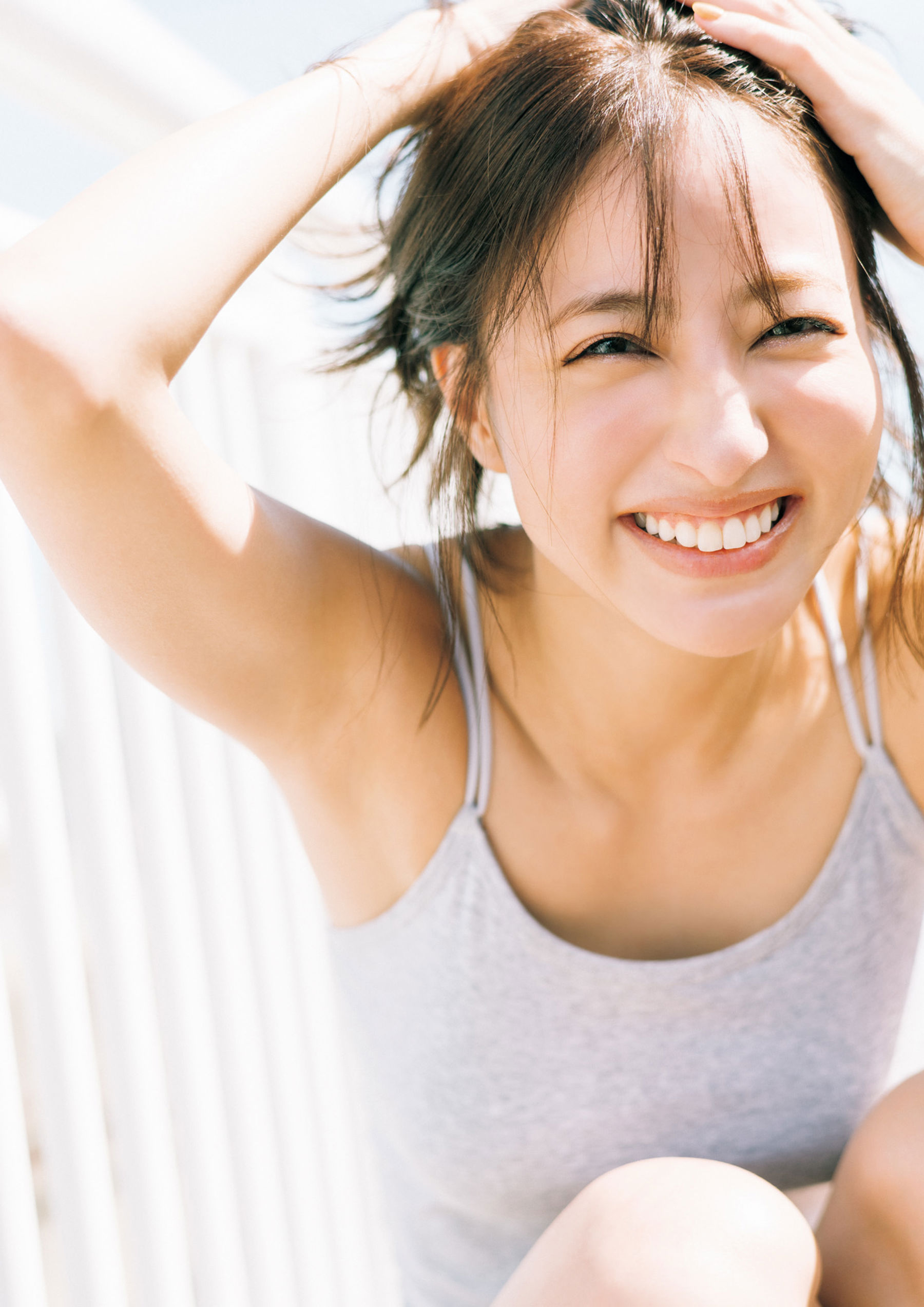 愛甲千笑美 - 会いたくなった？/(129P)