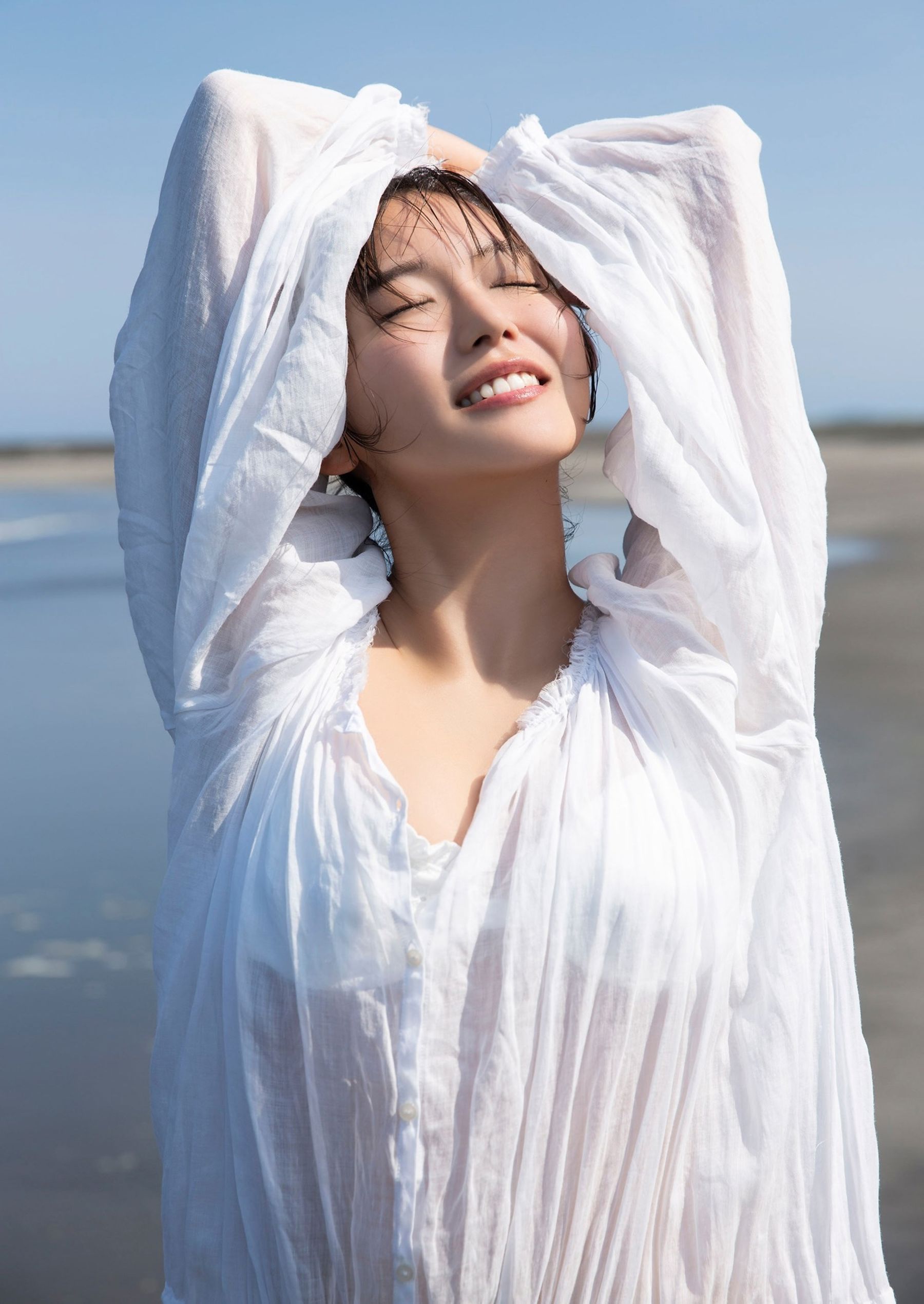 志田音々 - 絶好調の癒やしボディ/(52P)