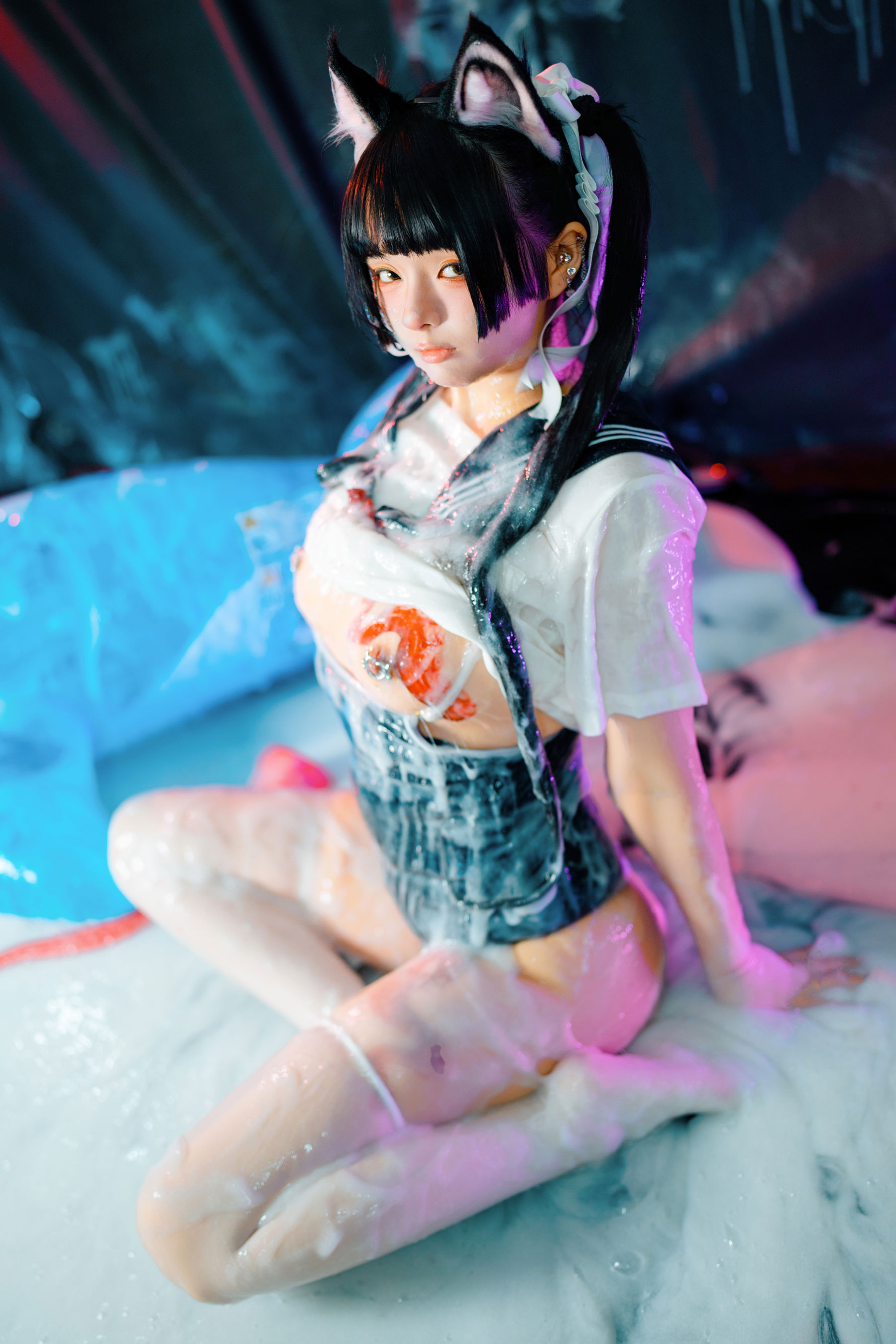 落落Raku - 邋遢小猫 Messy Kitty/(54P)