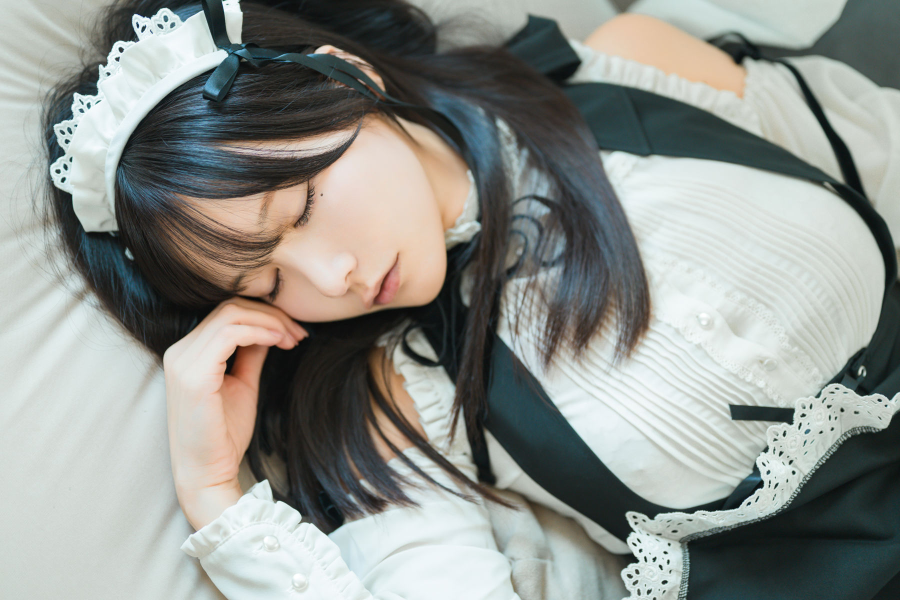 日本甜美COSER けんけん - 推し型メイドロイドとしたいこと/(131P)