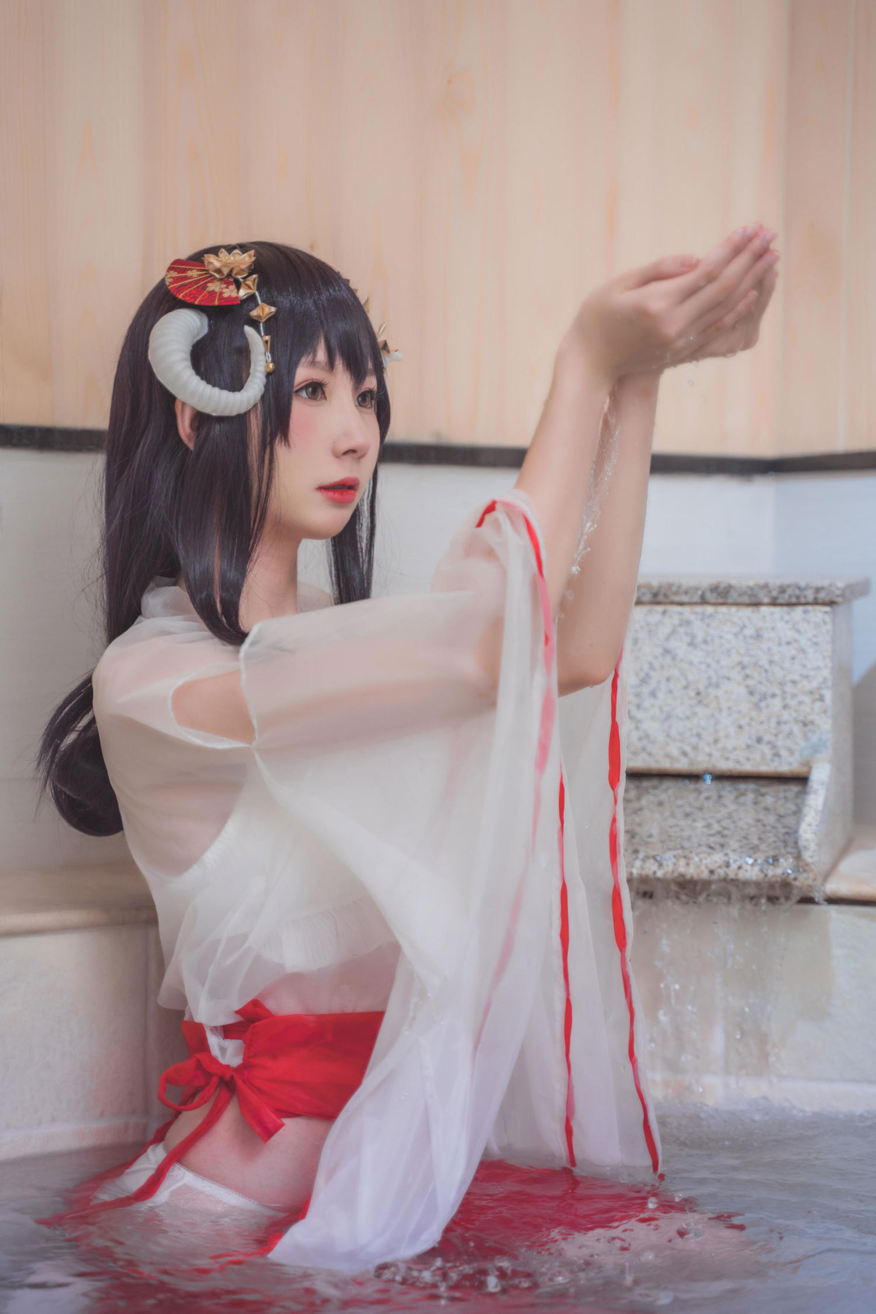 西园寺南歌 写真 - 巫女本/(79P)