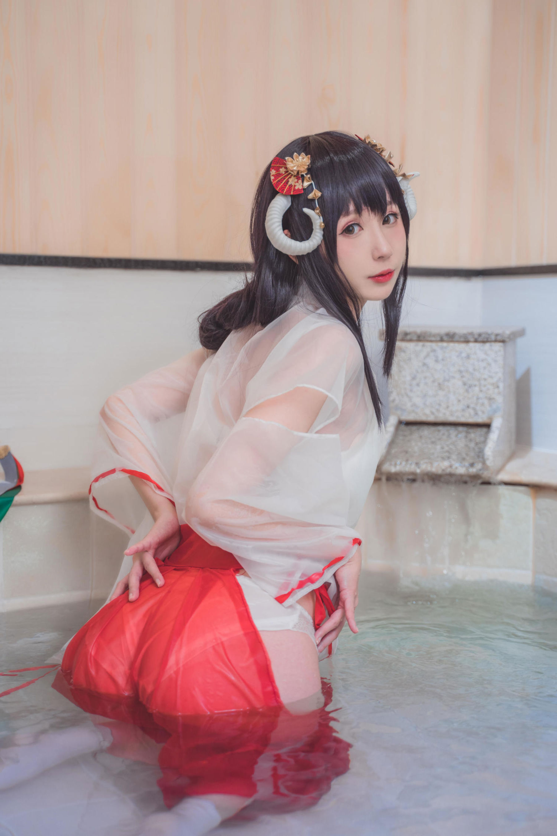 西园寺南歌 写真 - 巫女本/(79P)