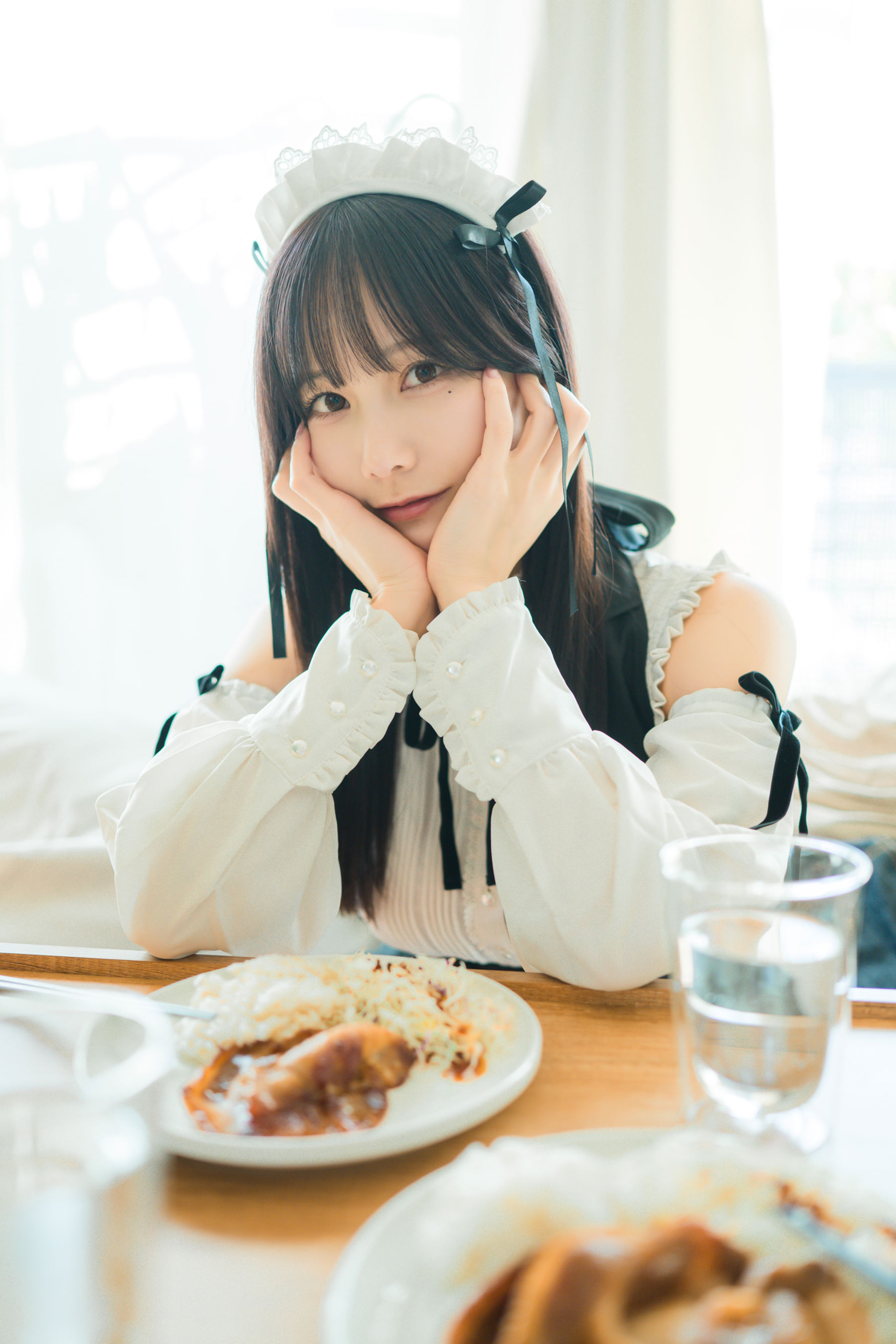 日本甜美COSER けんけん - 推し型メイドロイドとしたいこと/(131P)