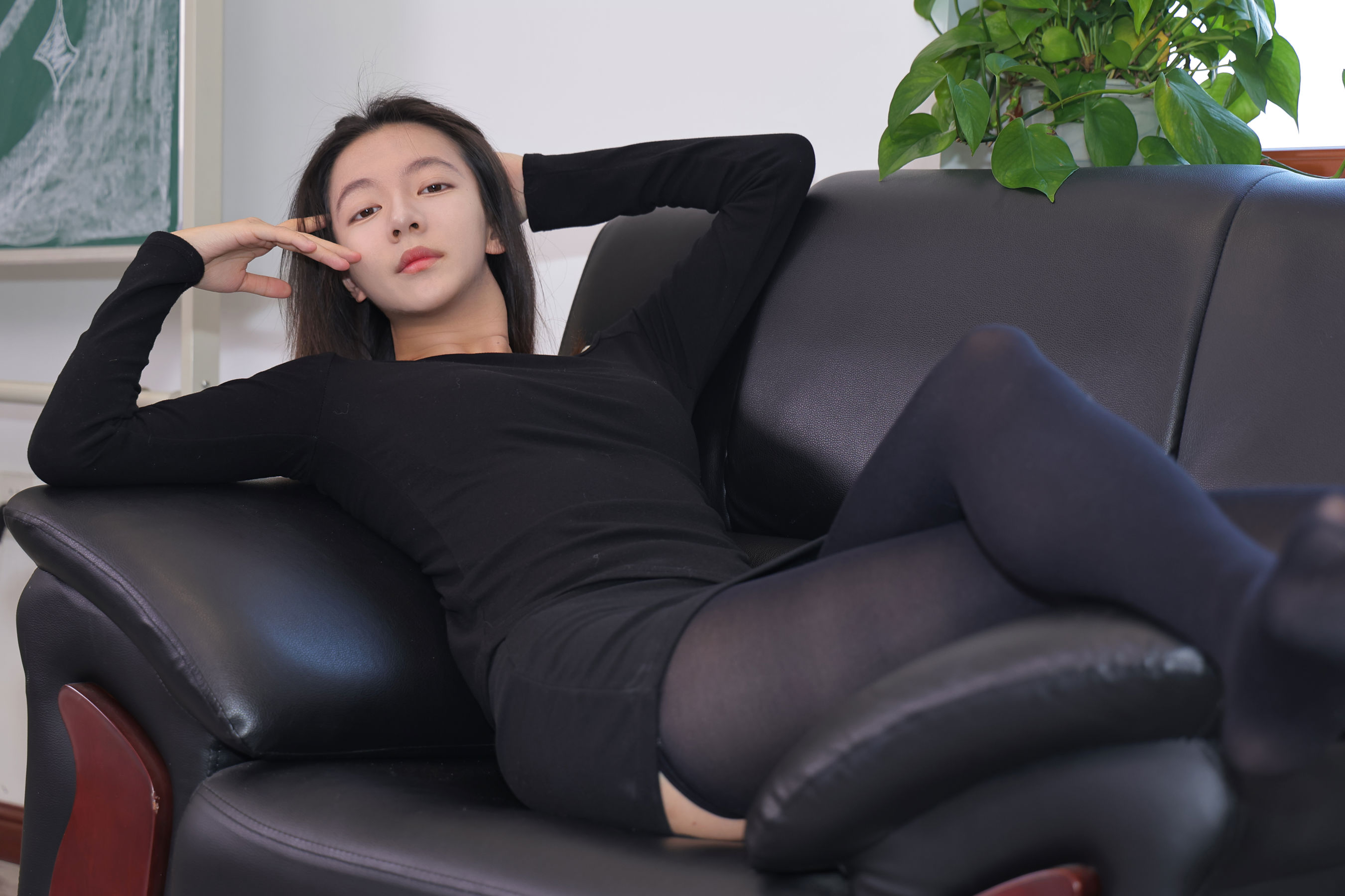 绮梦摄影 2025.11.30 No.464 淇淇 珍藏无修无水印版/(311P)