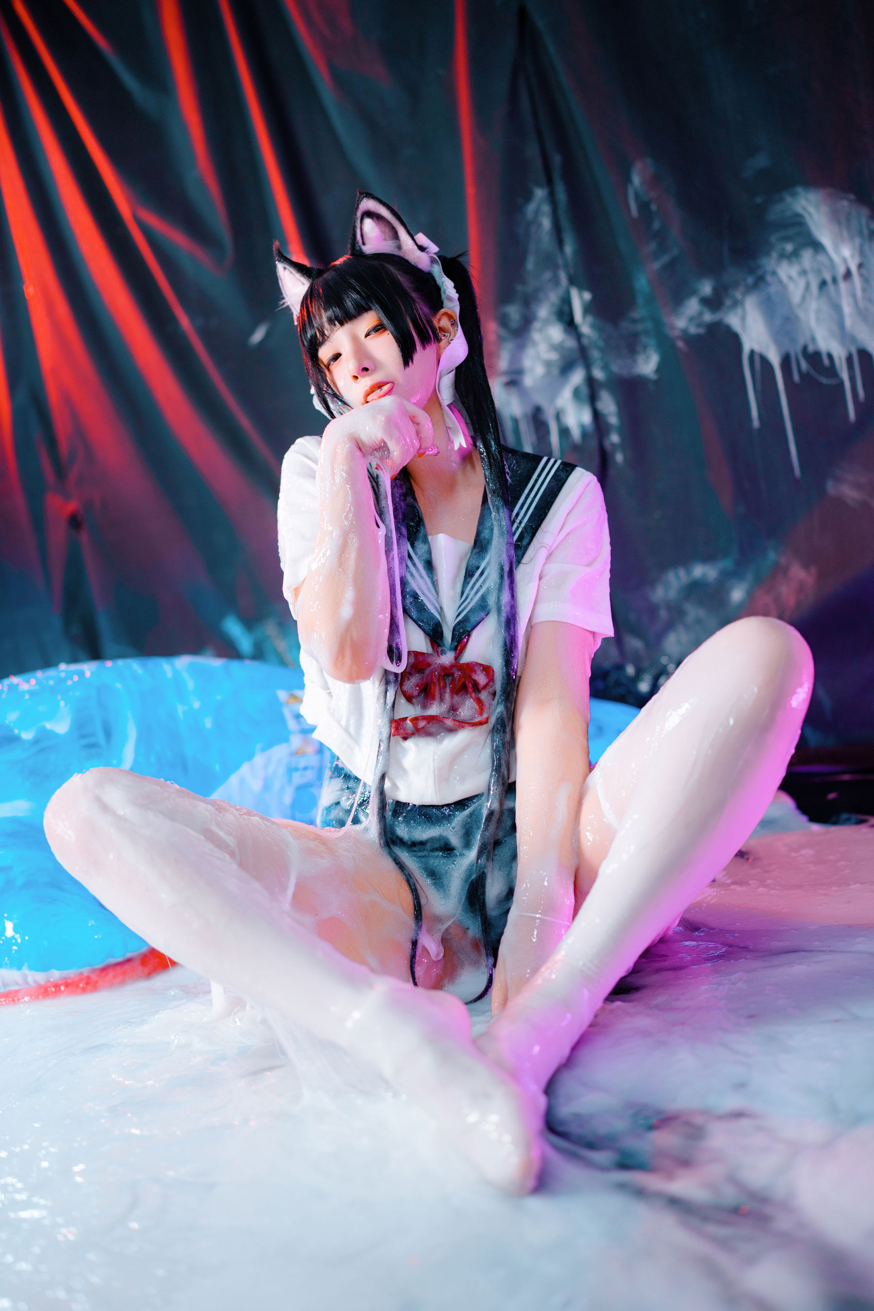 落落Raku - 邋遢小猫 Messy Kitty/(54P)