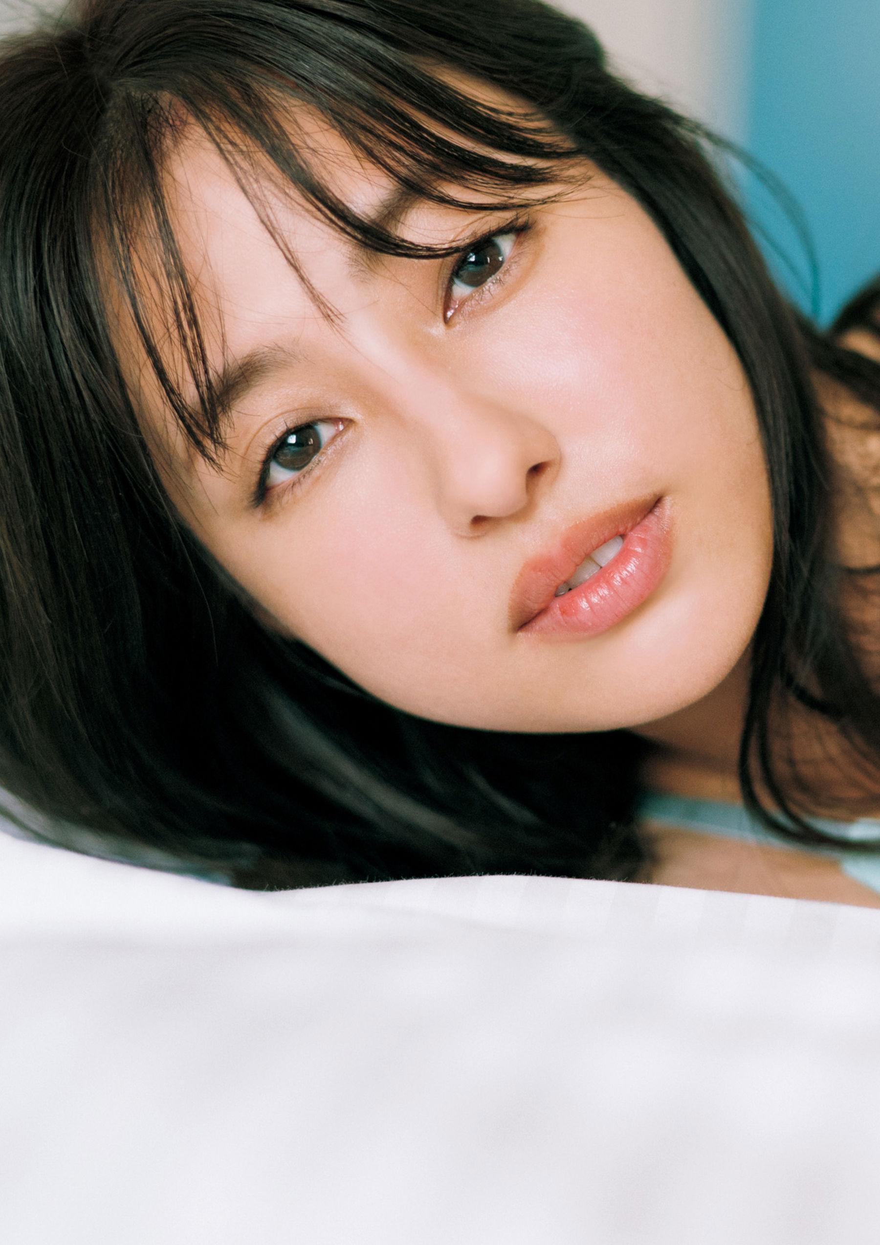 愛甲千笑美 - 会いたくなった？/(129P)