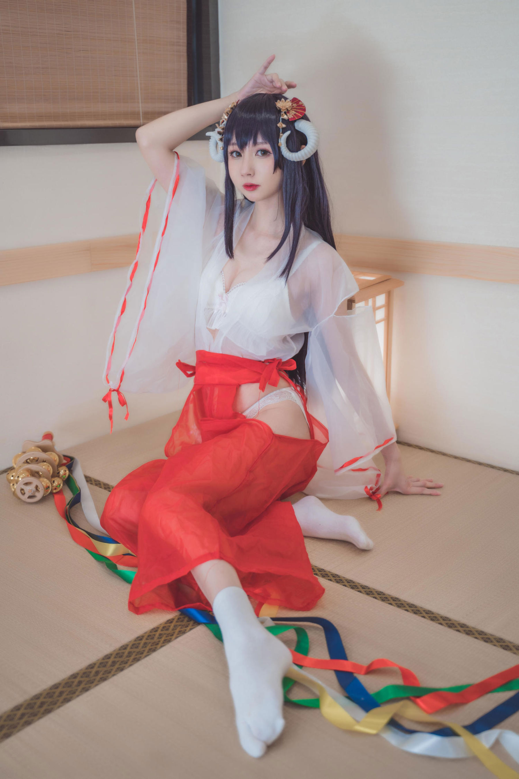 西园寺南歌 写真 - 巫女本/(79P)