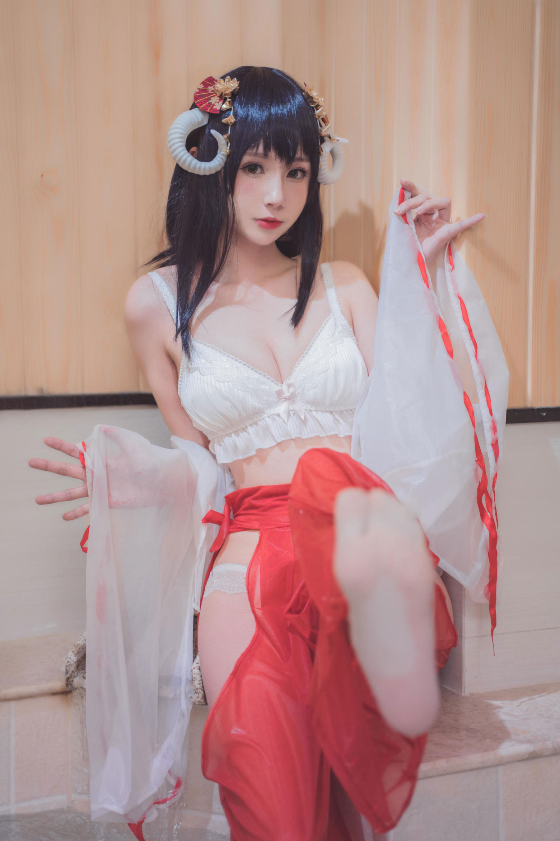 西园寺南歌 写真 - 巫女本/(79P)