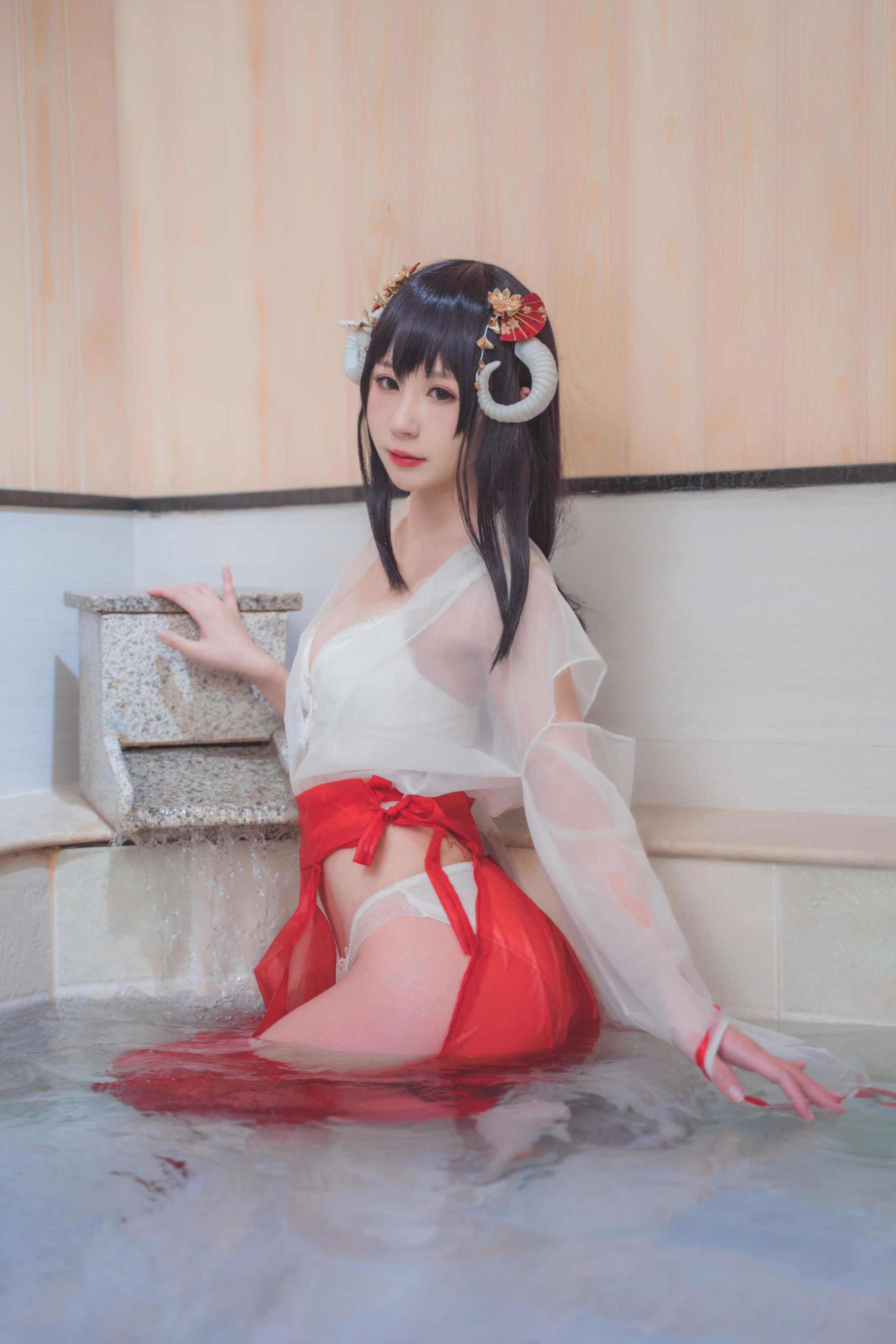 西园寺南歌 写真 - 巫女本/(79P)