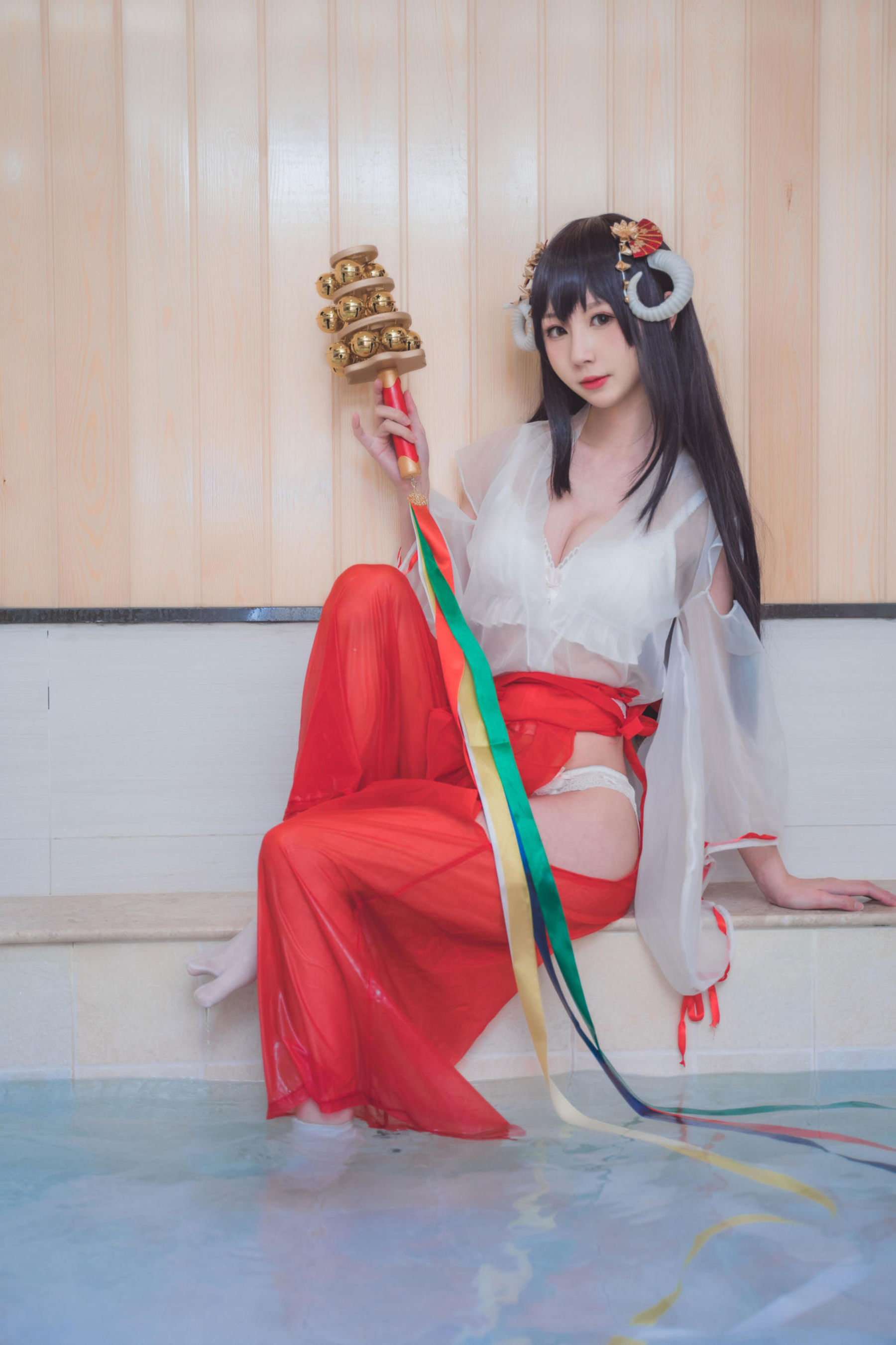 西园寺南歌 写真 - 巫女本/(79P)