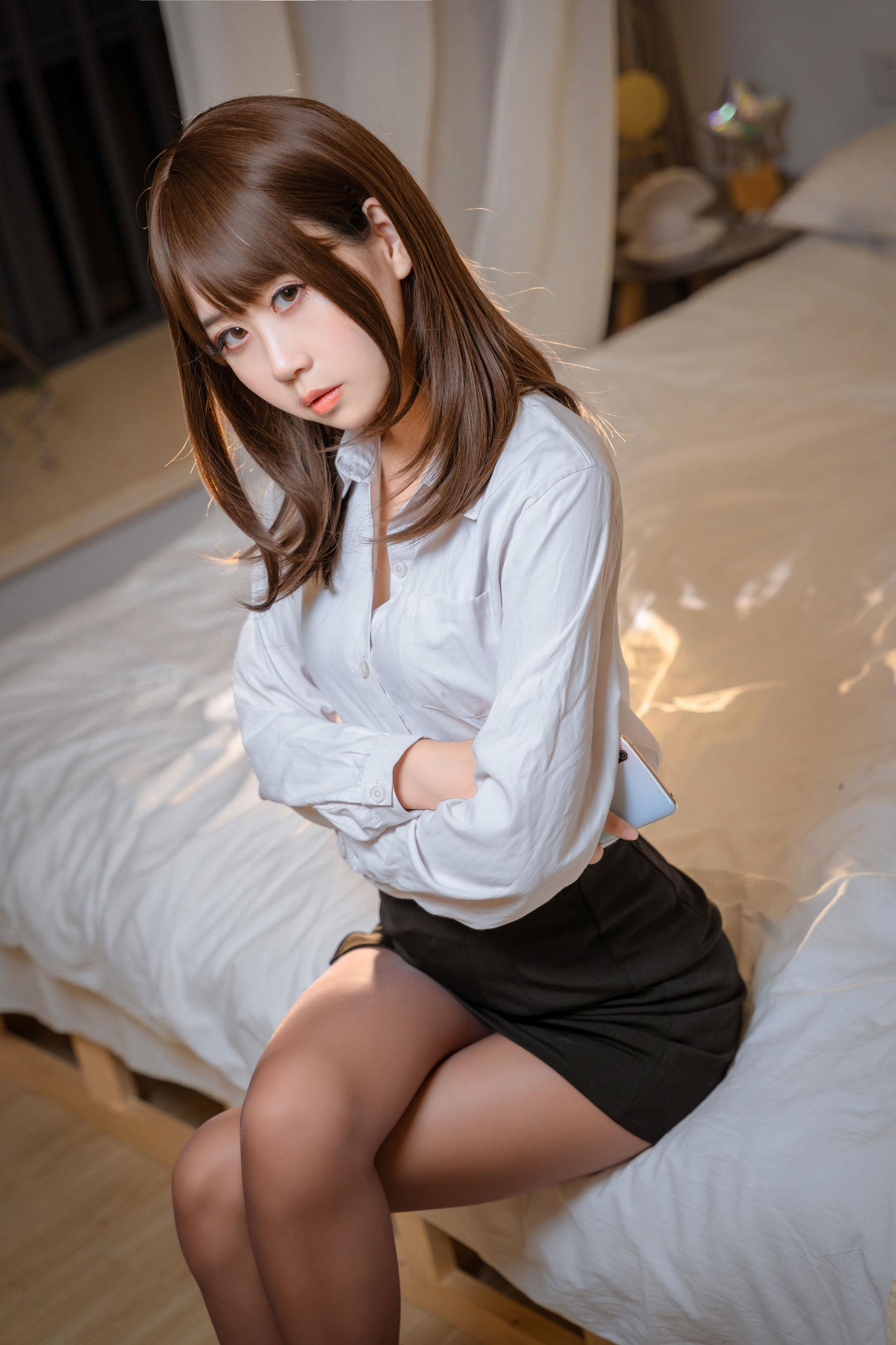 阳光美少女 萌芽儿o0 - 开裆丝袜OL/(26P)