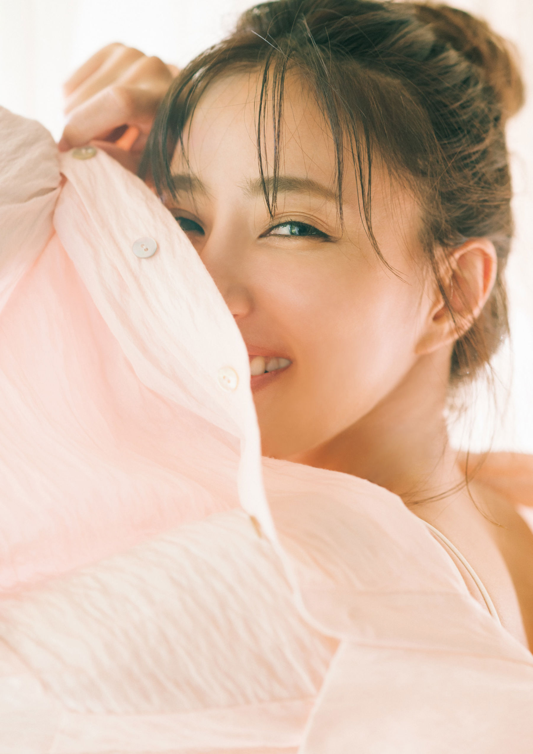愛甲千笑美 - 会いたくなった？/(129P)
