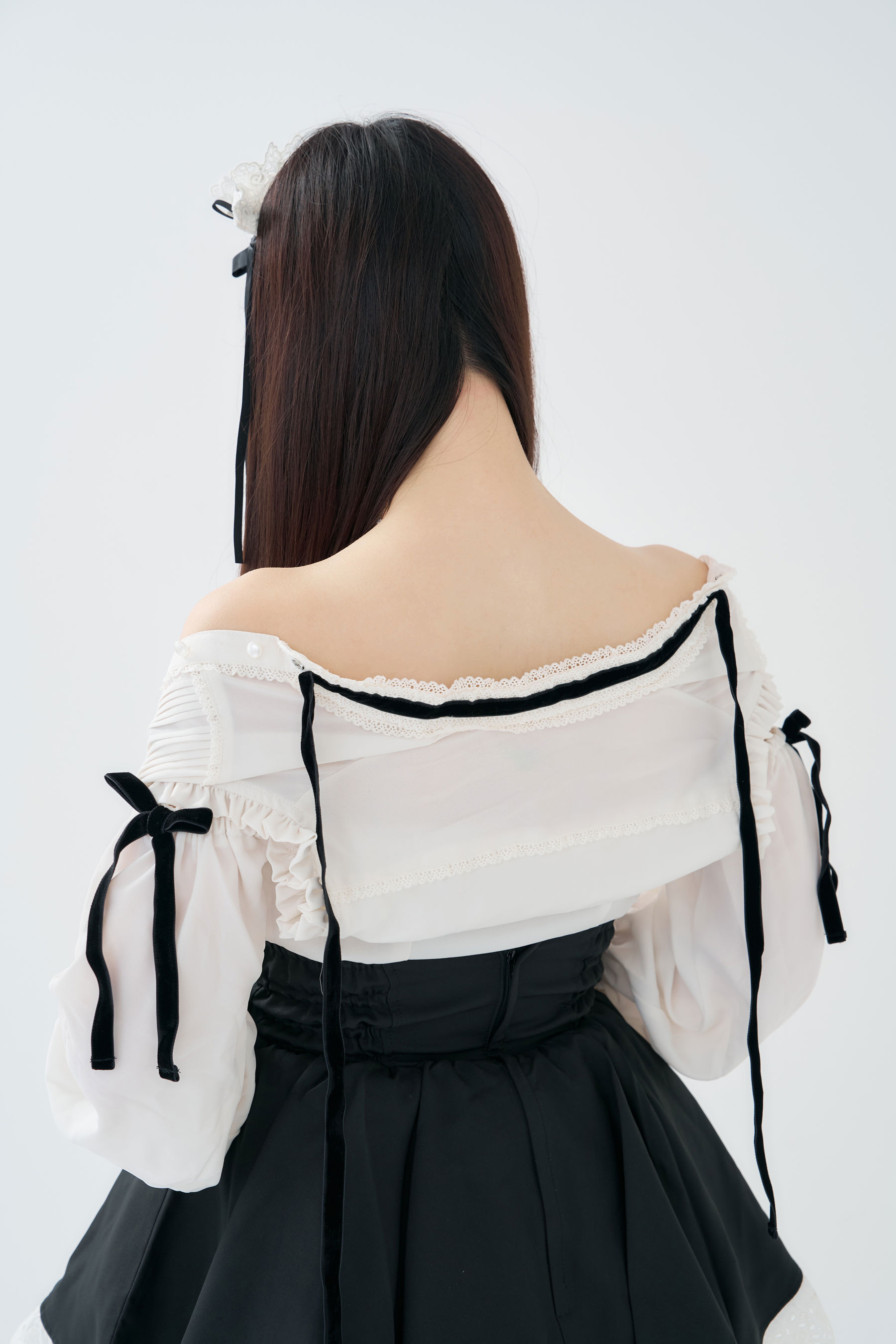日本甜美COSER けんけん - 推し型メイドロイドとしたいこと/(131P)
