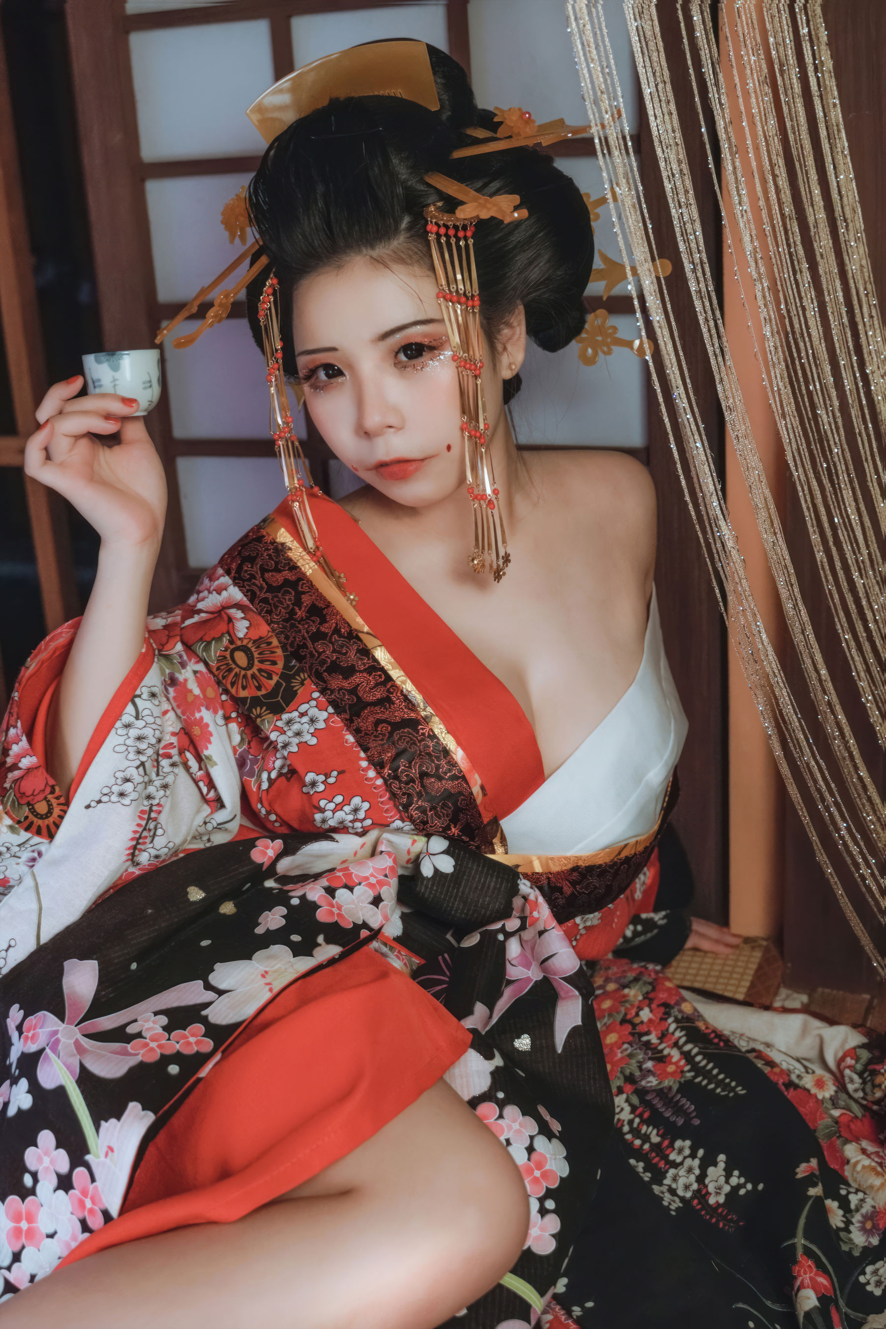 自闭颜球球 (无颜小天使wy) - 花魁/(15P)