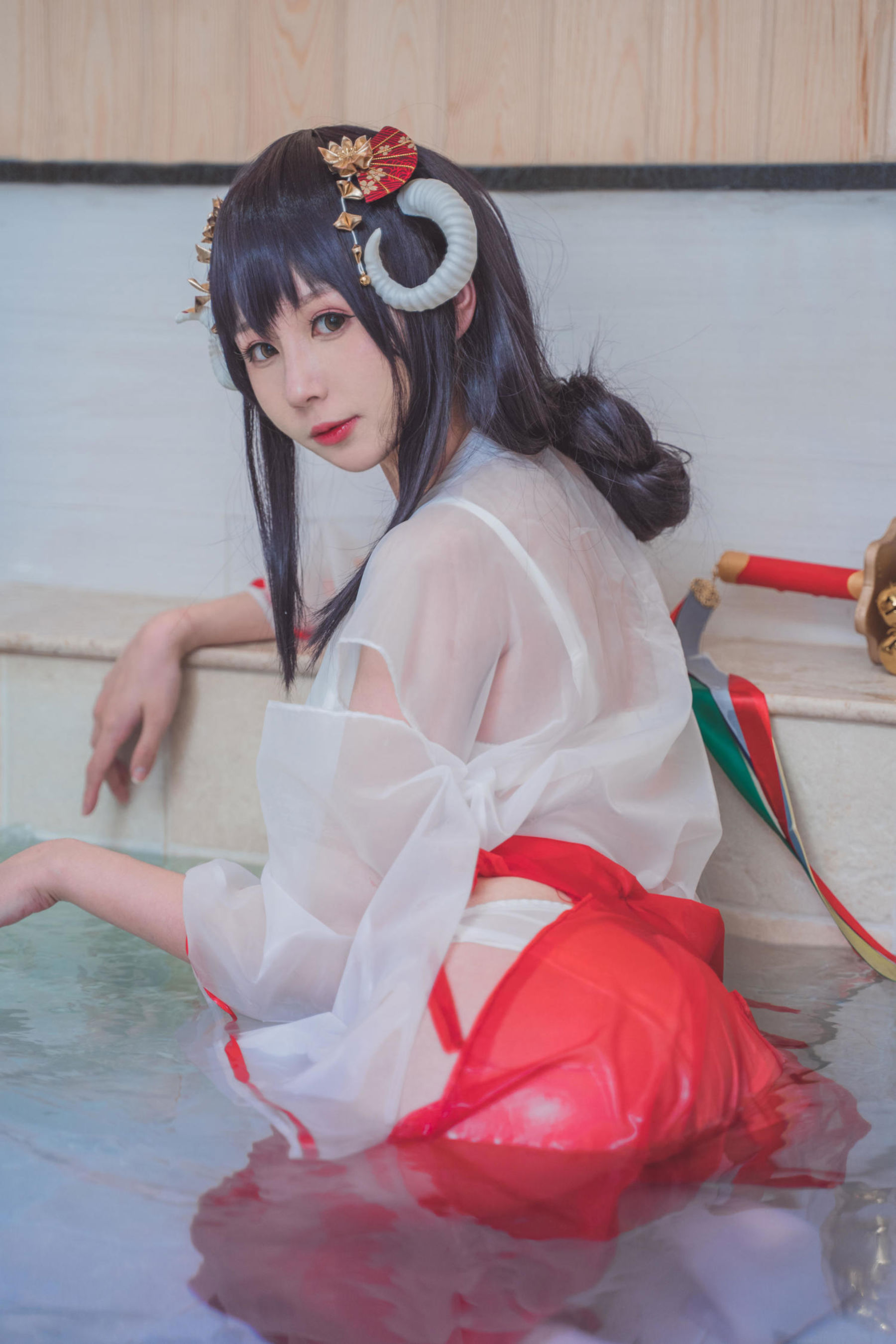 西园寺南歌 写真 - 巫女本/(79P)