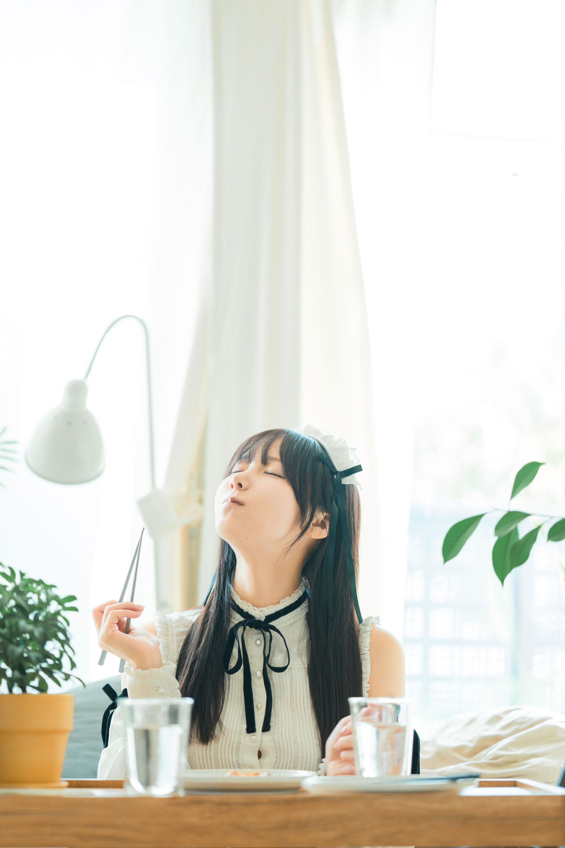 日本甜美COSER けんけん - 推し型メイドロイドとしたいこと/(131P)