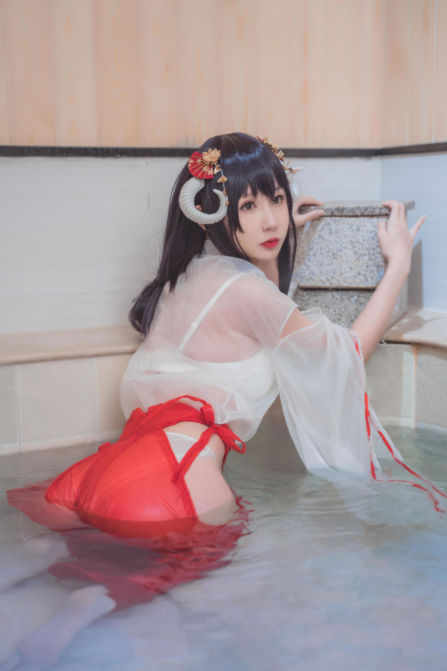 西园寺南歌 写真 - 巫女本/(79P)