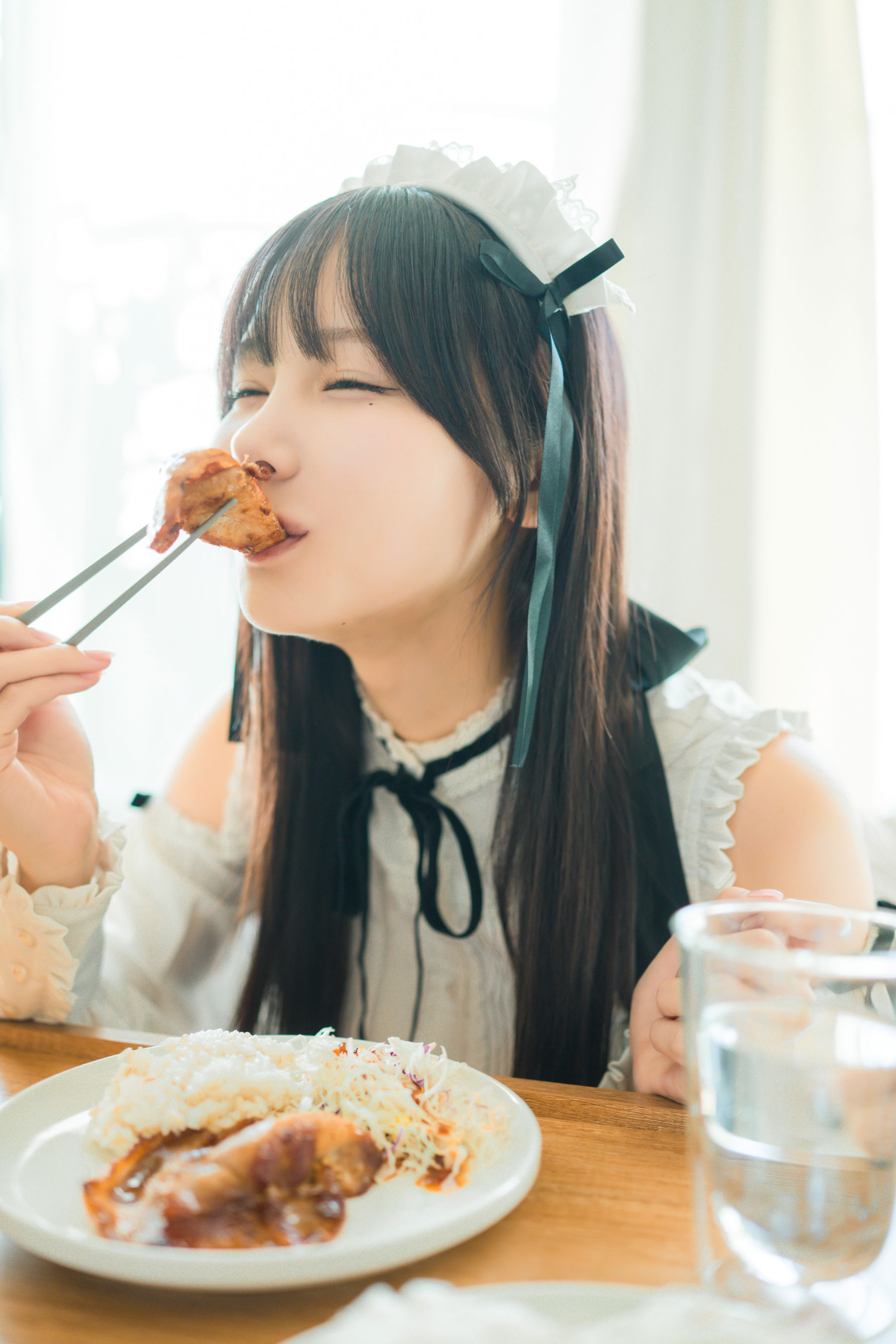 日本甜美COSER けんけん - 推し型メイドロイドとしたいこと/(131P)