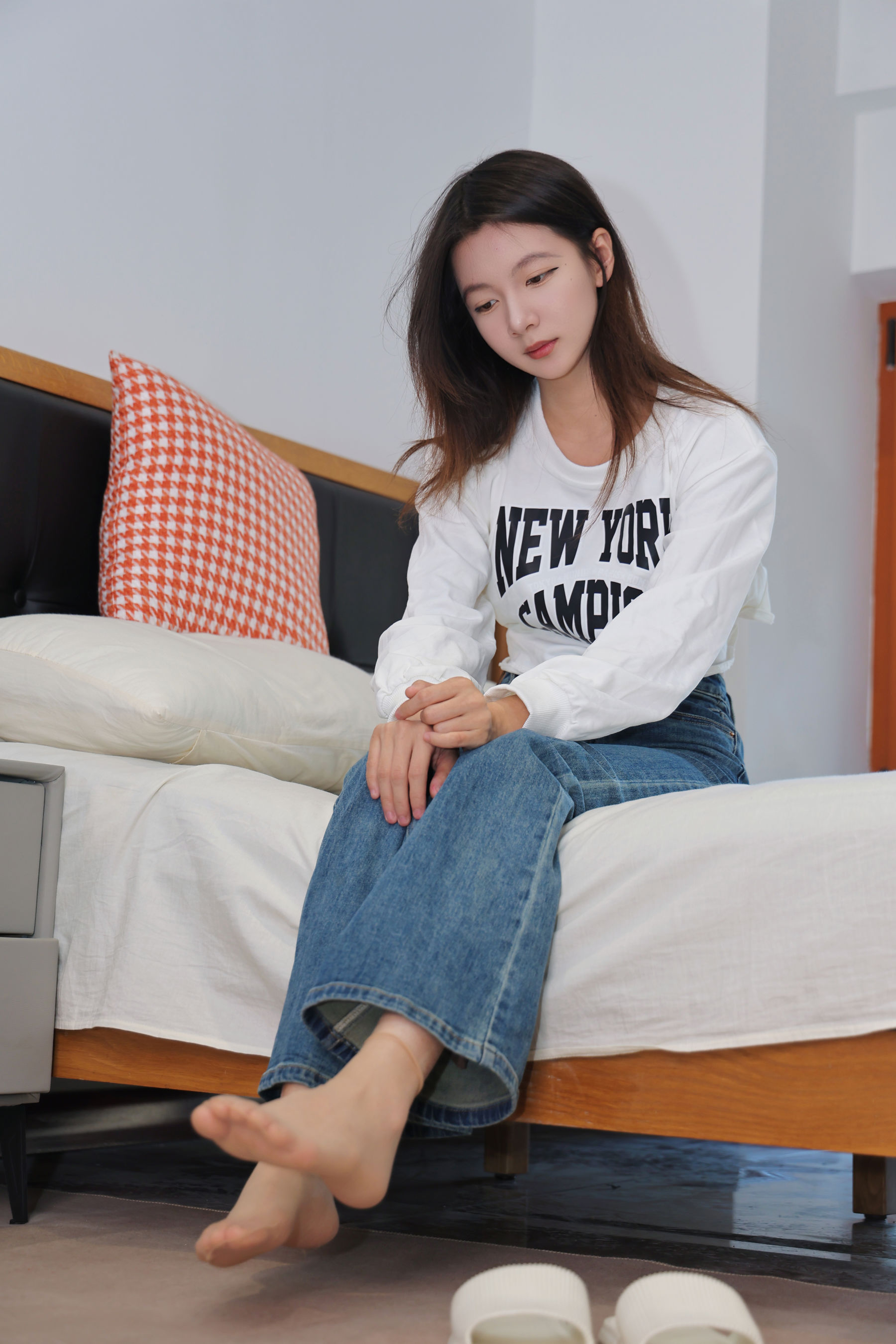绮梦摄影 2025.11.19 No.453 淇淇 珍藏无修无水印版/(304P)
