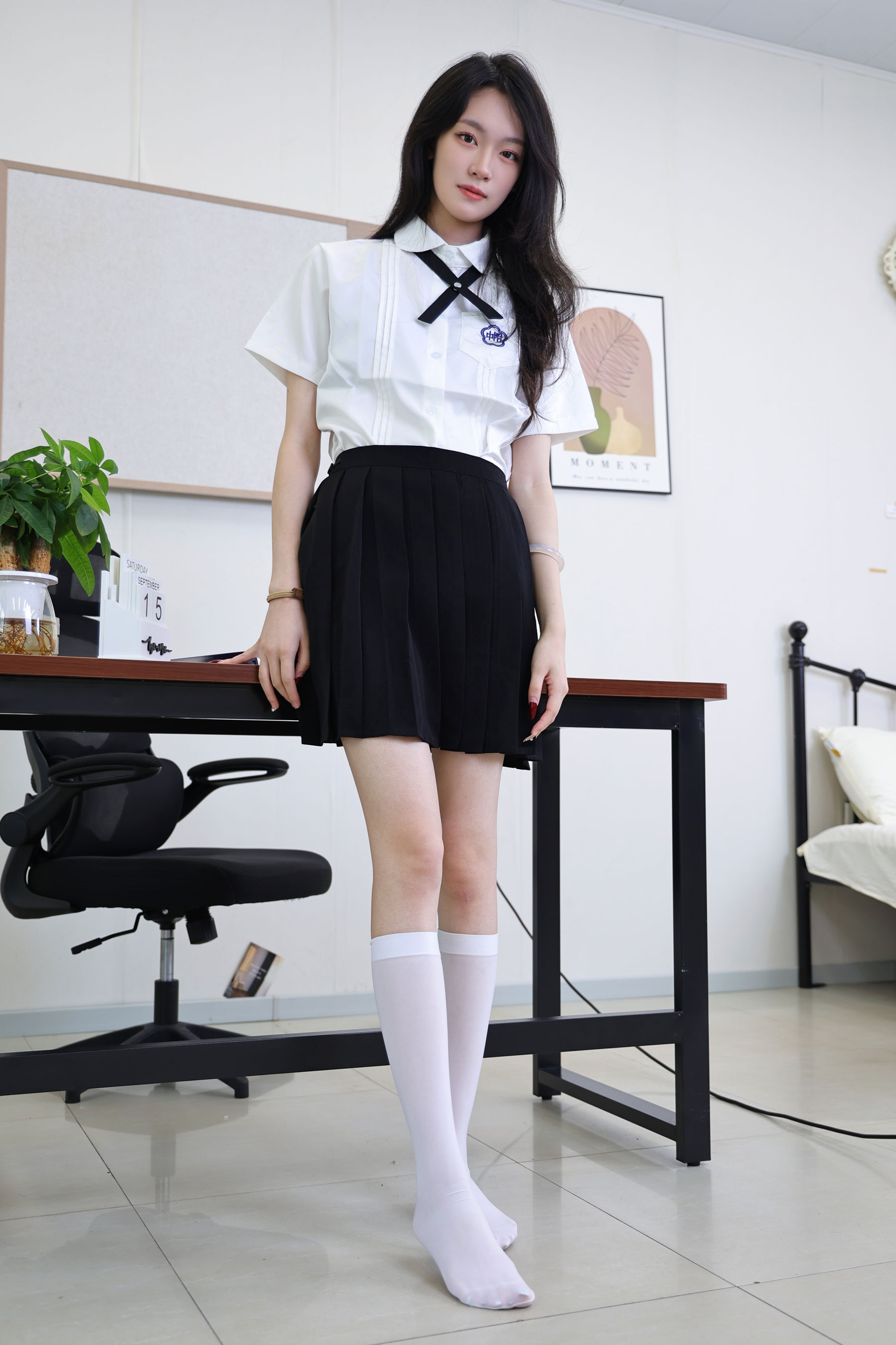绮梦摄影 2025.10.20 No.423 小艺 珍藏无修无水印版/(367P)