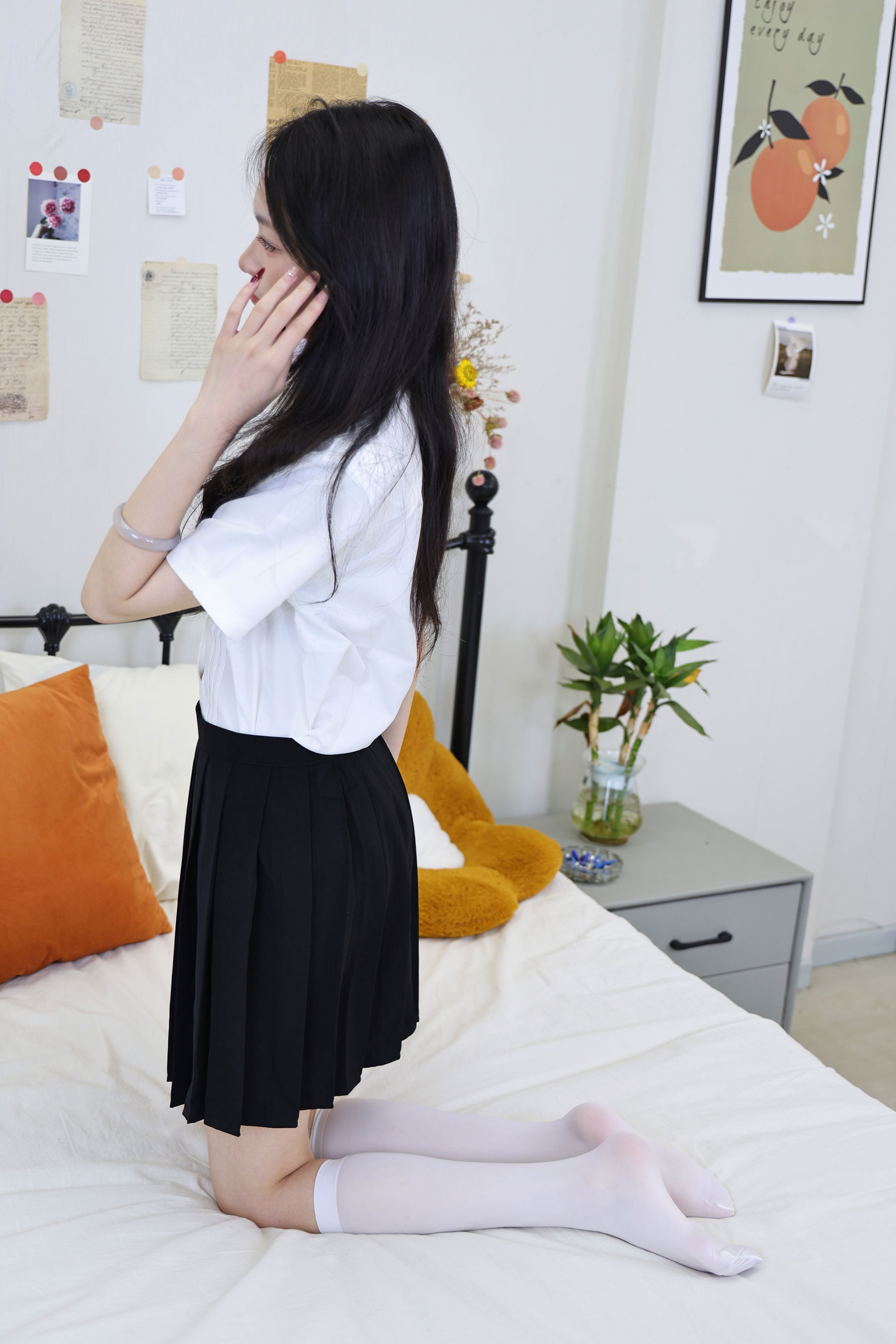 绮梦摄影 2025.10.20 No.423 小艺 珍藏无修无水印版/(367P)
