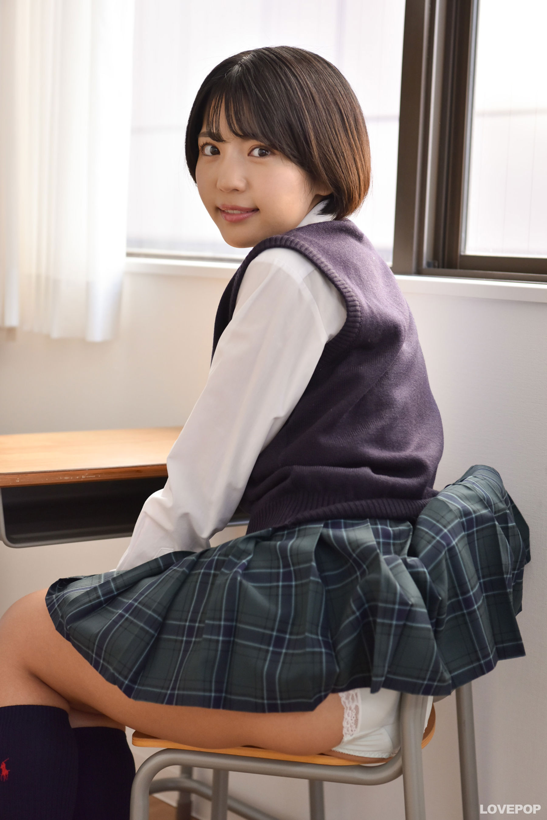 [LOVEPOP] Moeka Sasaki 佐々木萌香 Photoset 33/(94P)