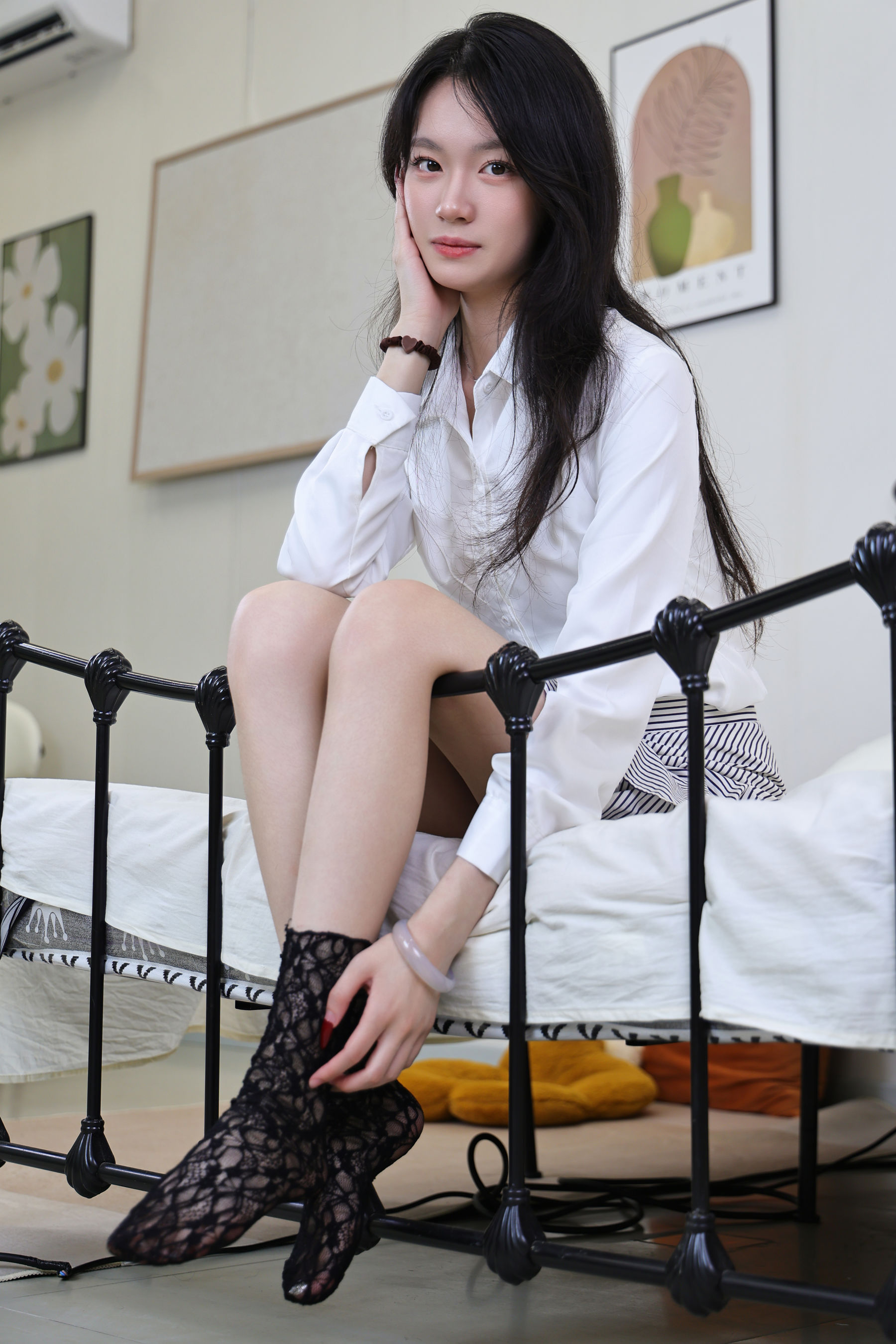绮梦摄影 2025.11.09 No.443 小艺 珍藏无修无水印版/(328P)