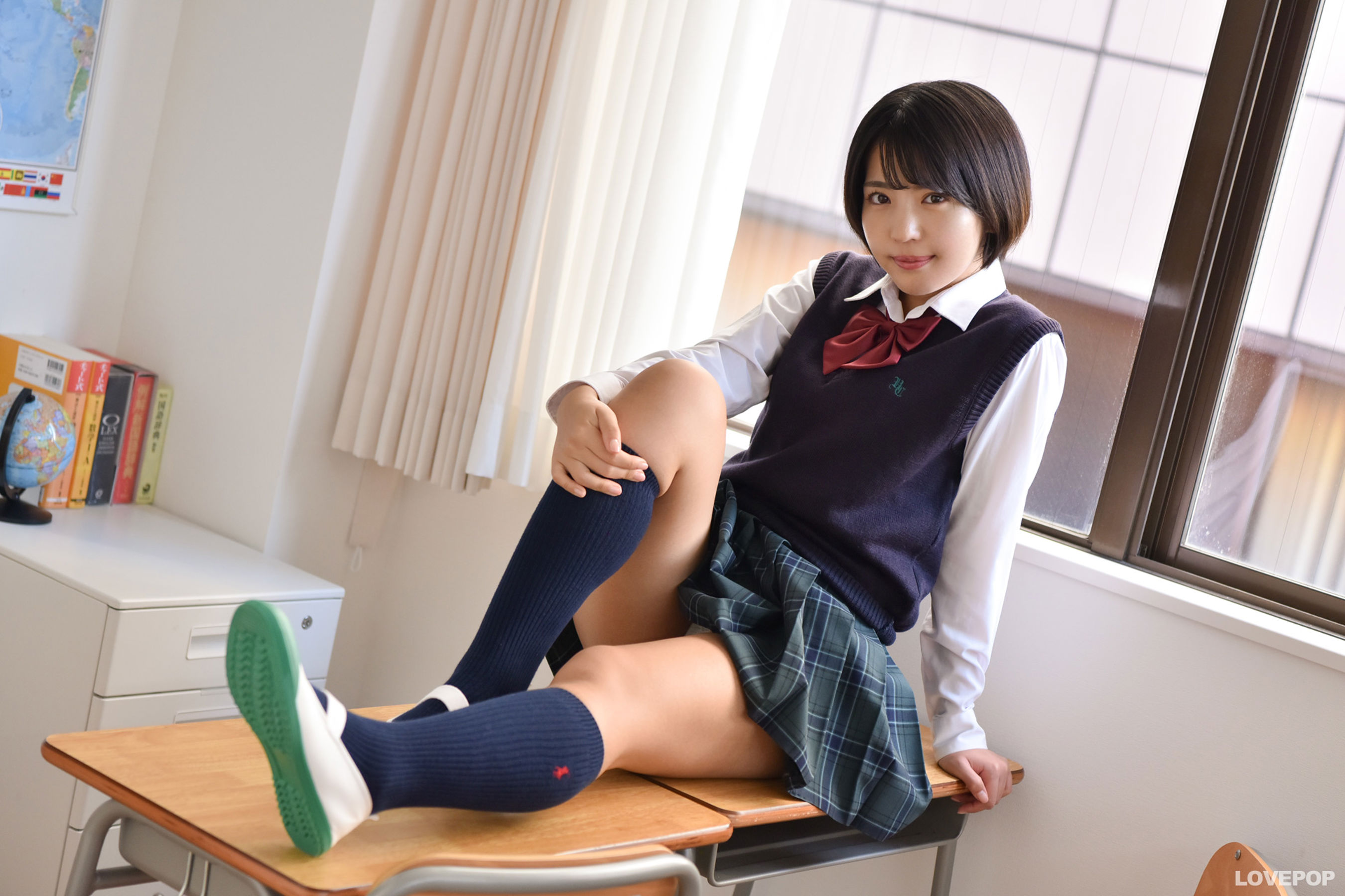 [LOVEPOP] Moeka Sasaki 佐々木萌香 Photoset 33/(94P)