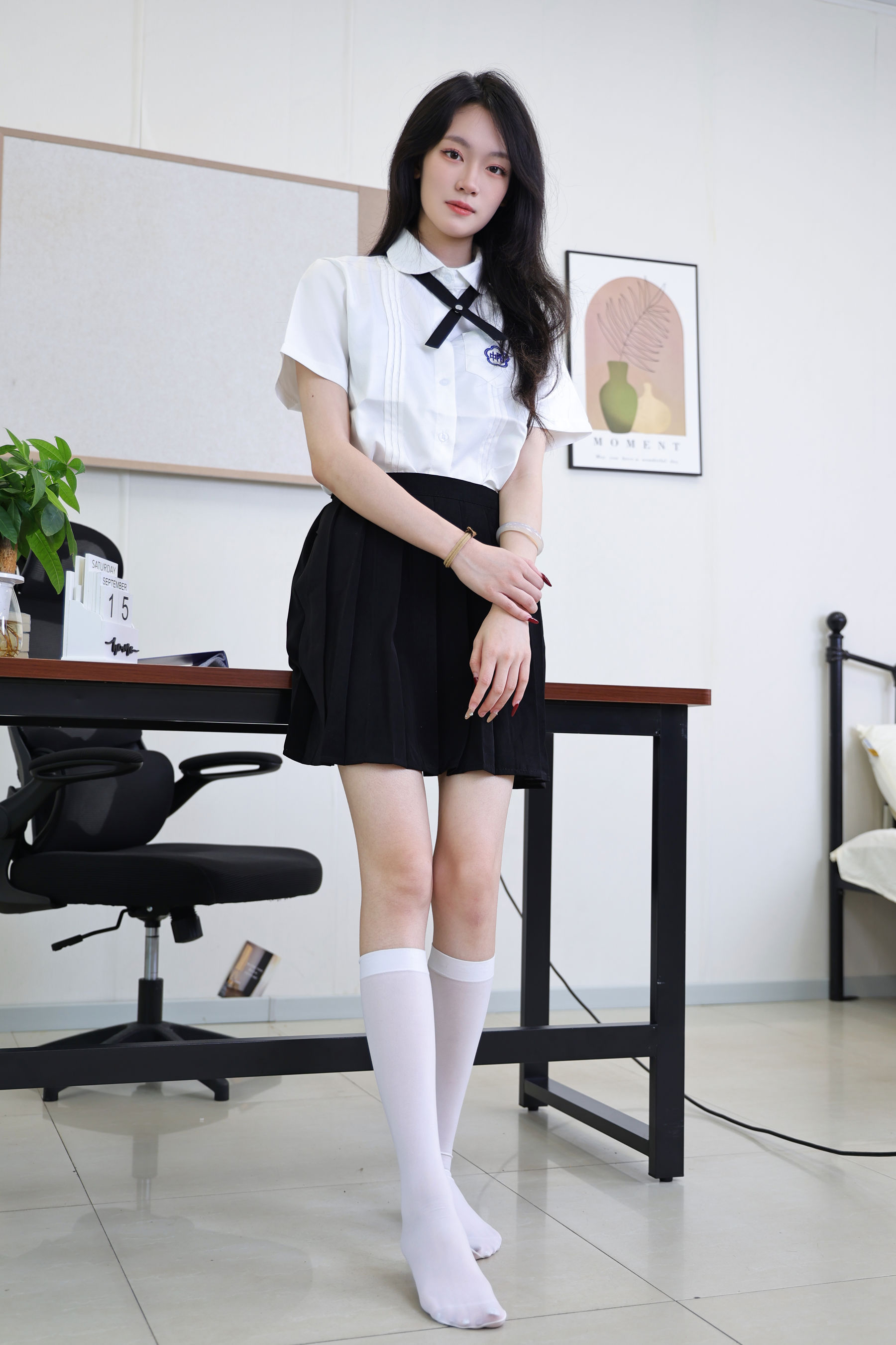 绮梦摄影 2025.10.20 No.423 小艺 珍藏无修无水印版/(367P)