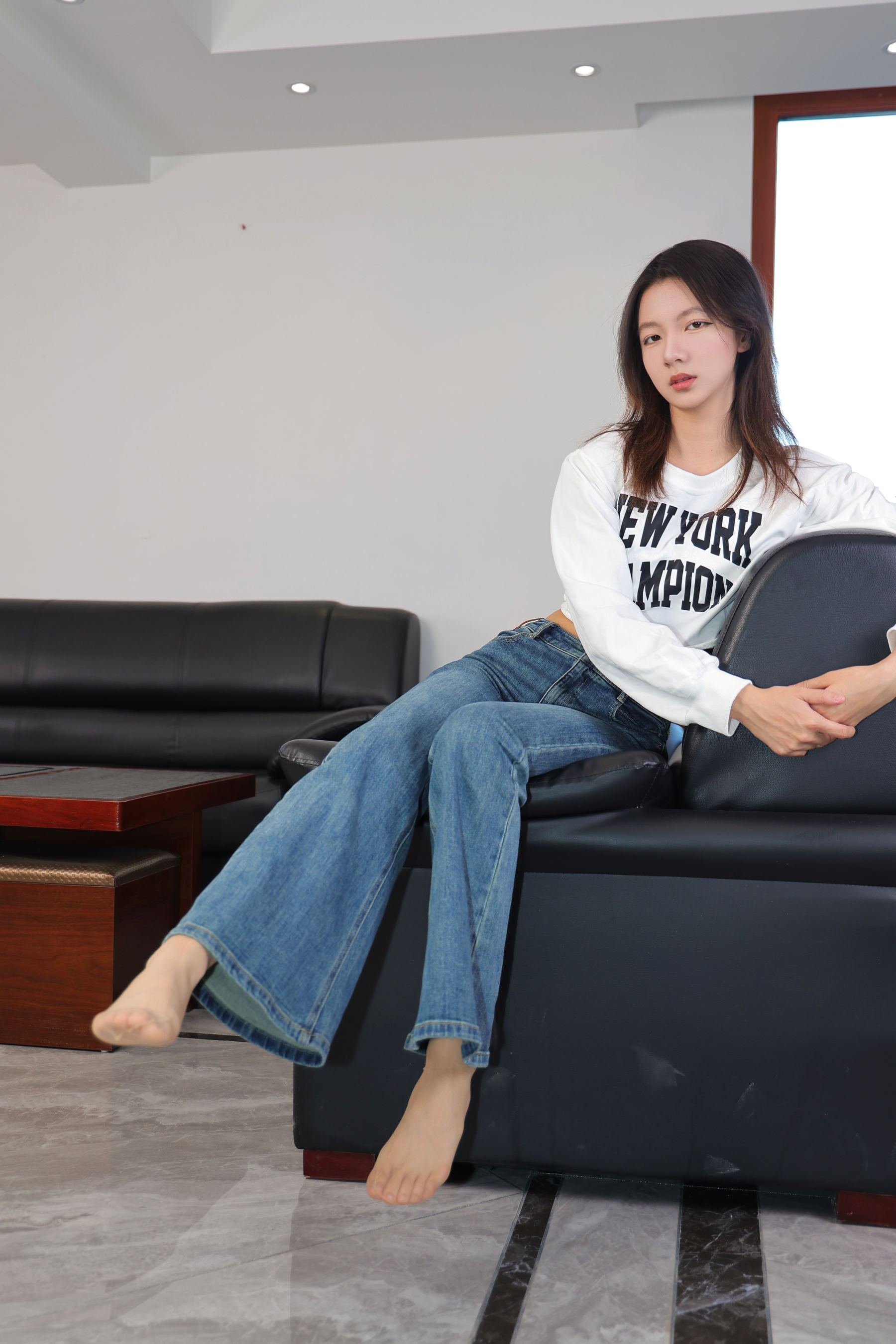 绮梦摄影 2025.11.19 No.453 淇淇 珍藏无修无水印版/(304P)