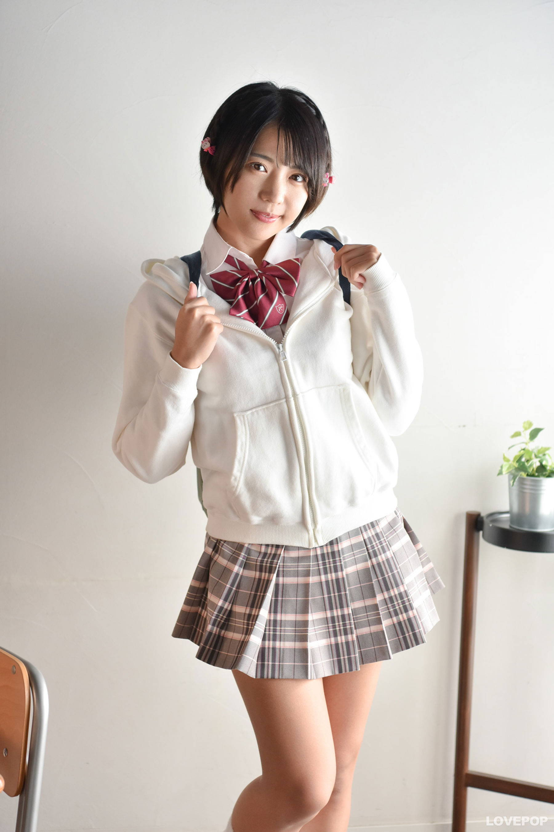 [LOVEPOP] Moeka Sasaki 佐々木萌香 Photoset 31/(98P)