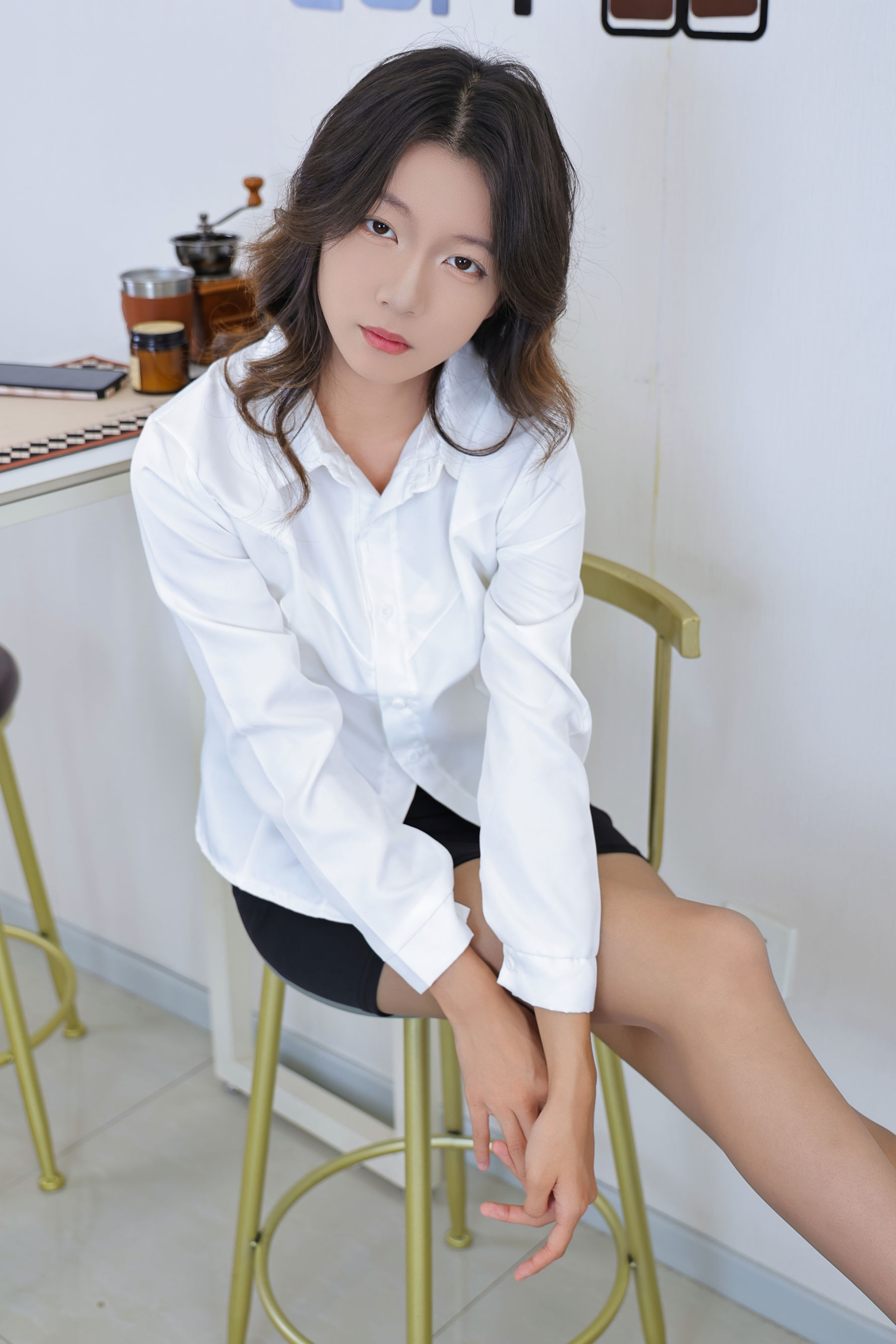 绮梦摄影 2025.10.19 No.422 淇淇 珍藏无修无水印版/(302P)