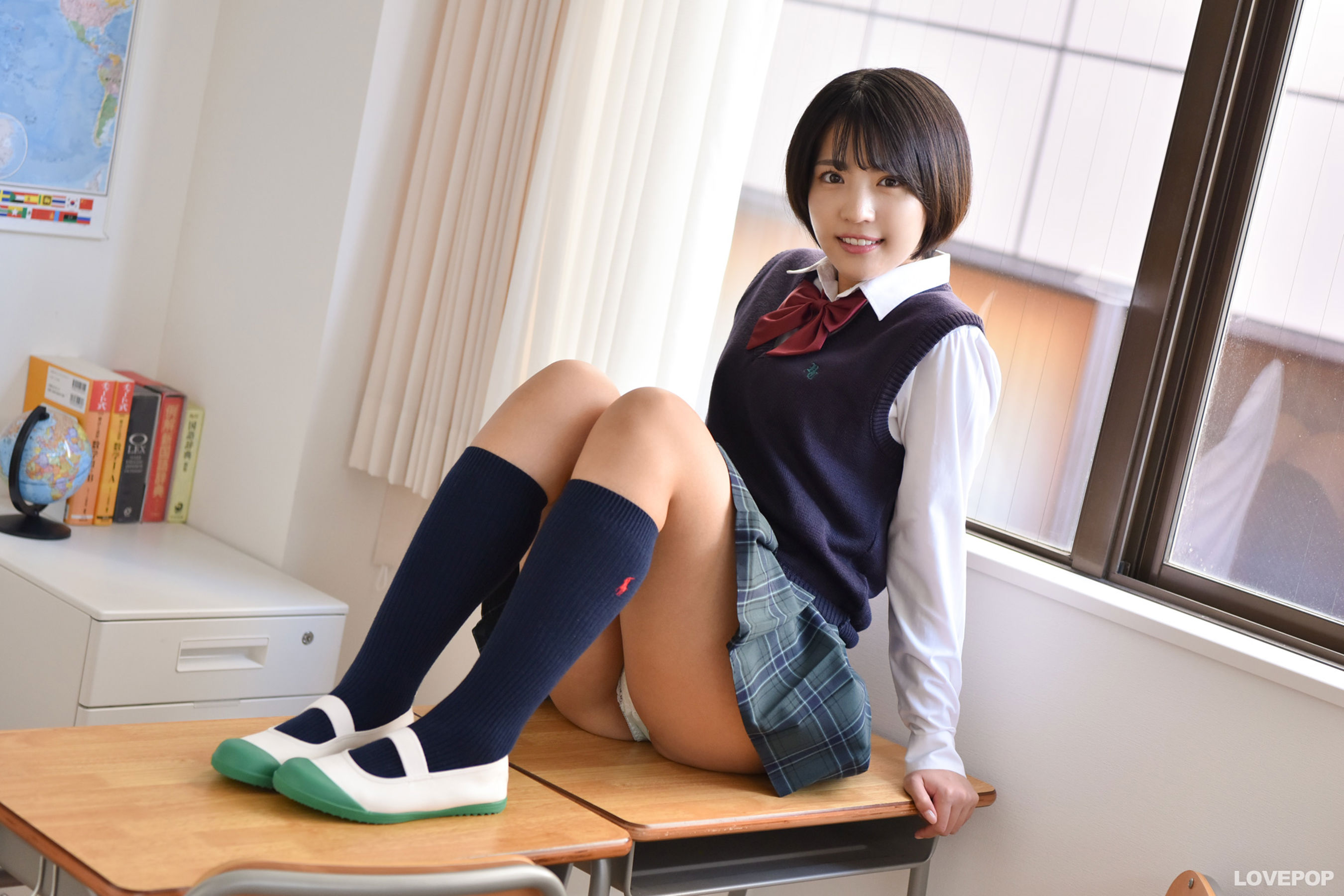[LOVEPOP] Moeka Sasaki 佐々木萌香 Photoset 33/(94P)