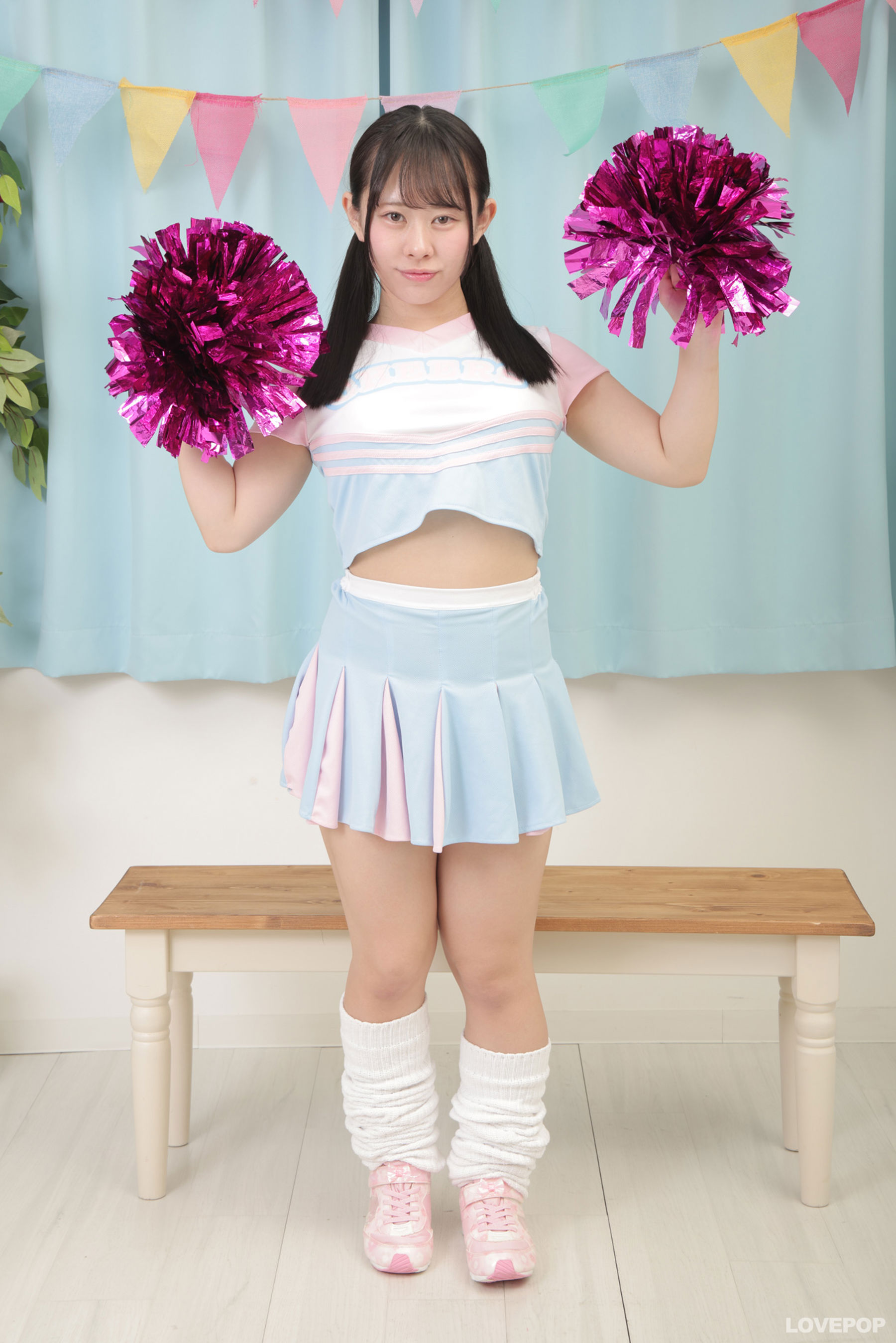 [LOVEPOP] Kurumi Amai 甘井くるみ Photoset 03/(84P)