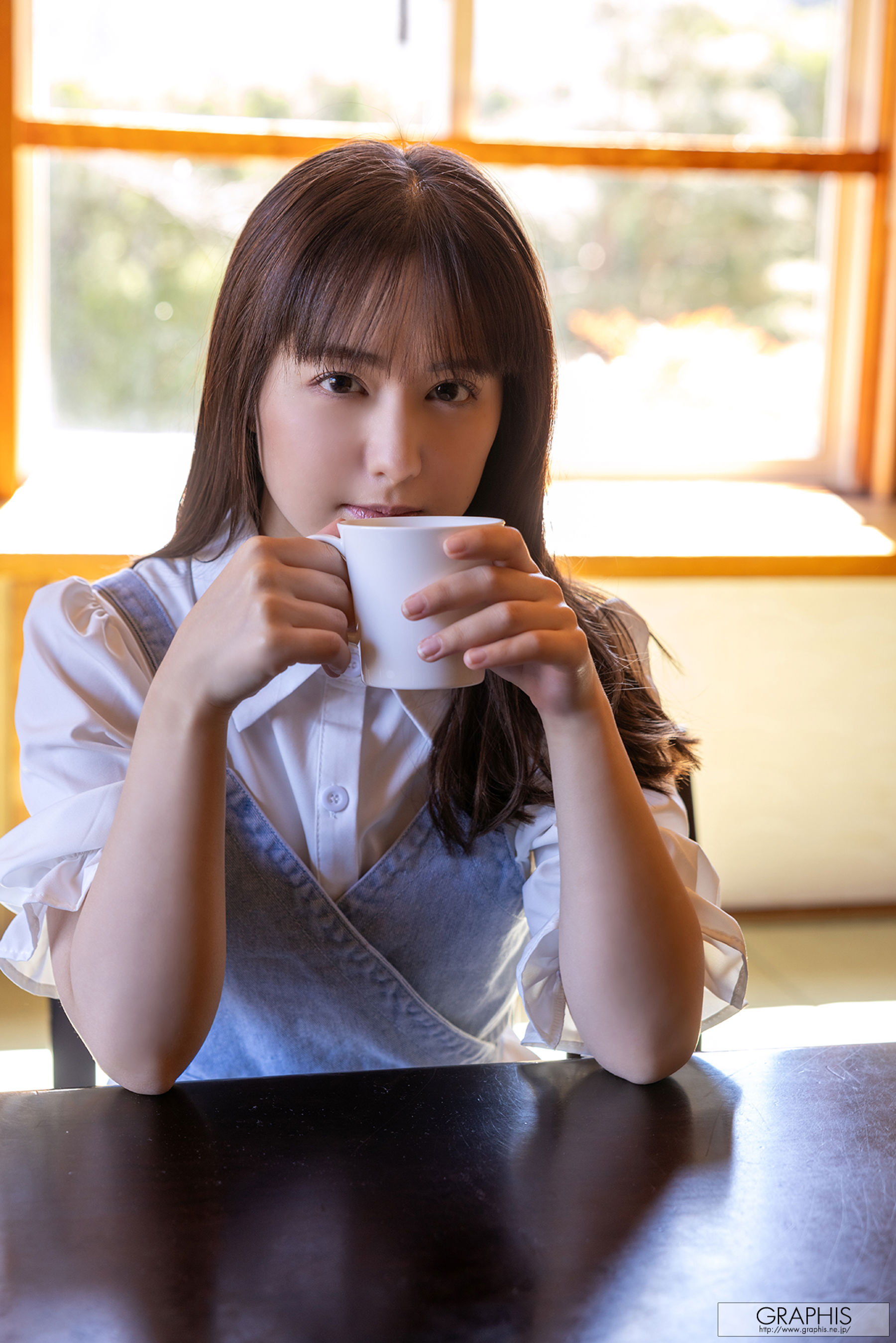 [Graphis Gals] NO.579 Ema Yano 矢埜愛茉 Naturally/(63P)