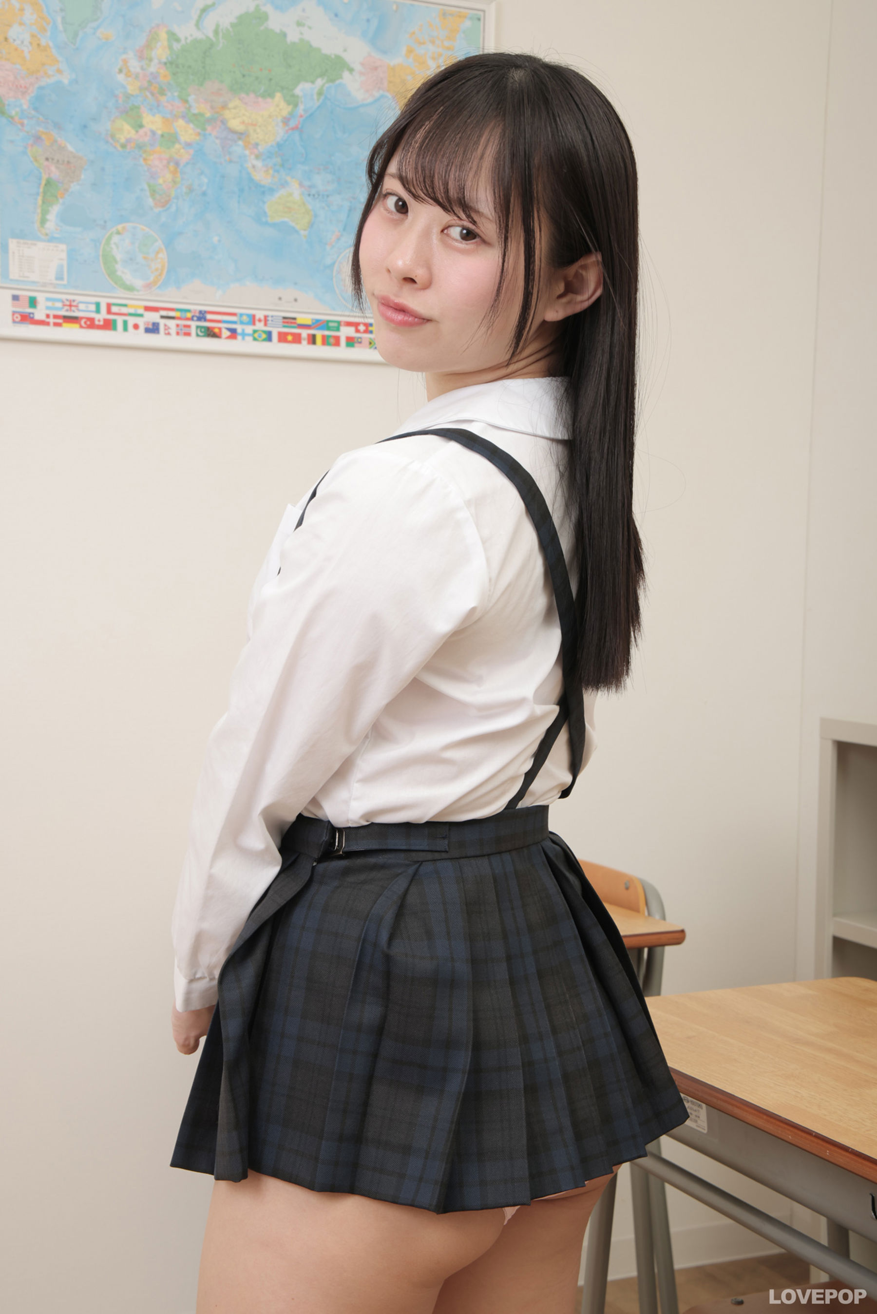 [LOVEPOP] Kurumi Amai 甘井くるみ Photoset 04/(105P)