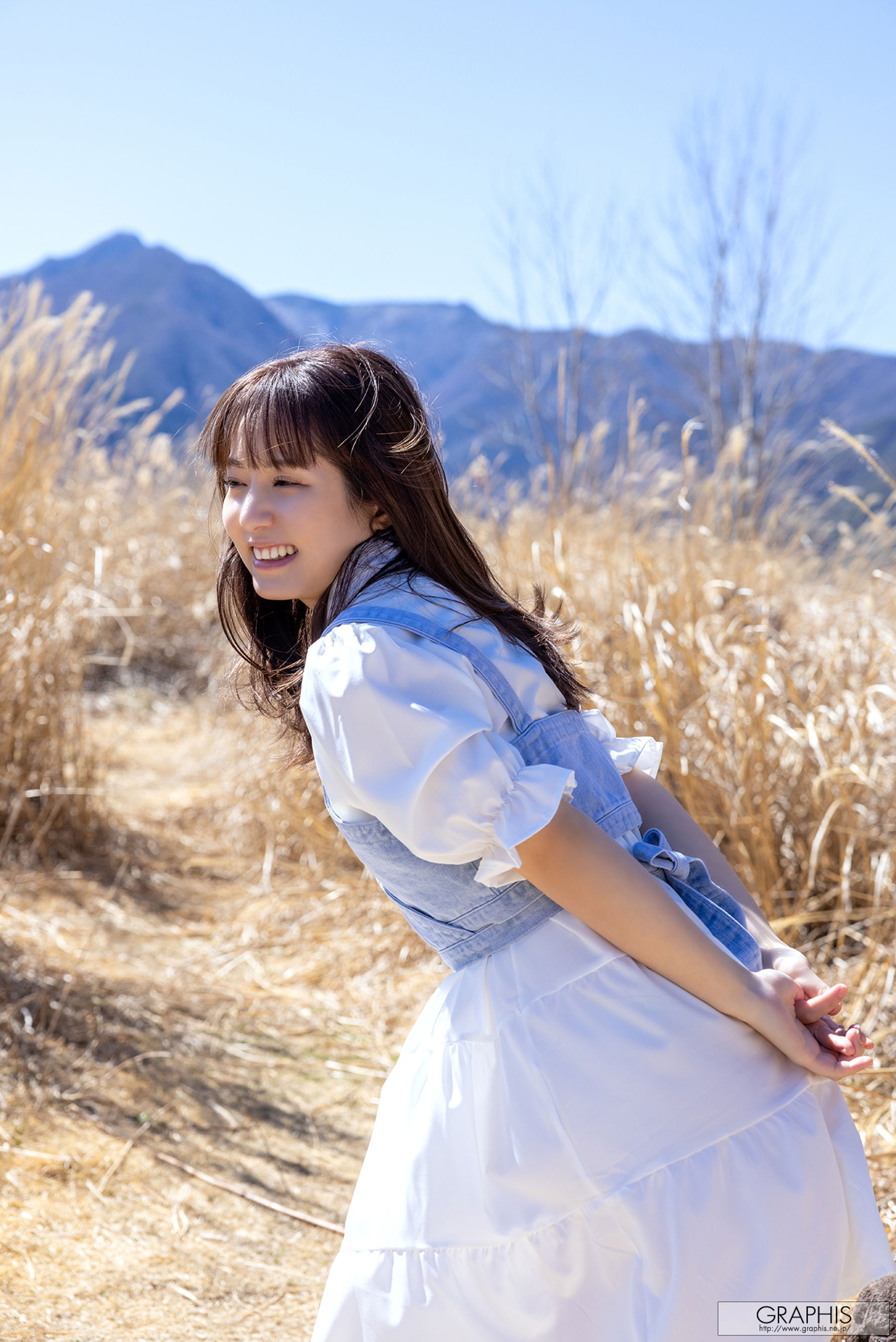 [Graphis Gals] NO.579 Ema Yano 矢埜愛茉 Naturally/(63P)