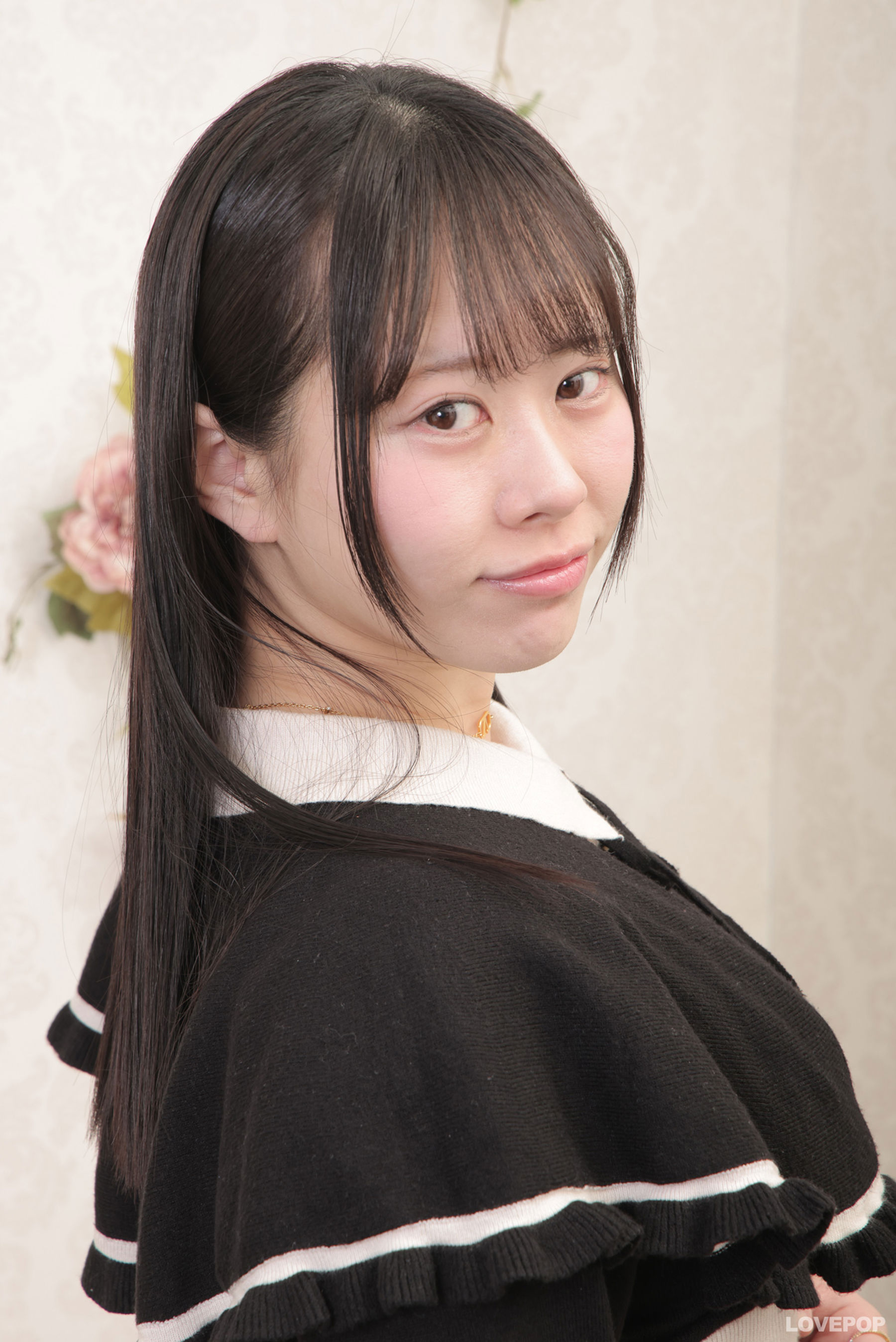 [LOVEPOP] Kurumi Amai 甘井くるみ Photoset 01/(98P)