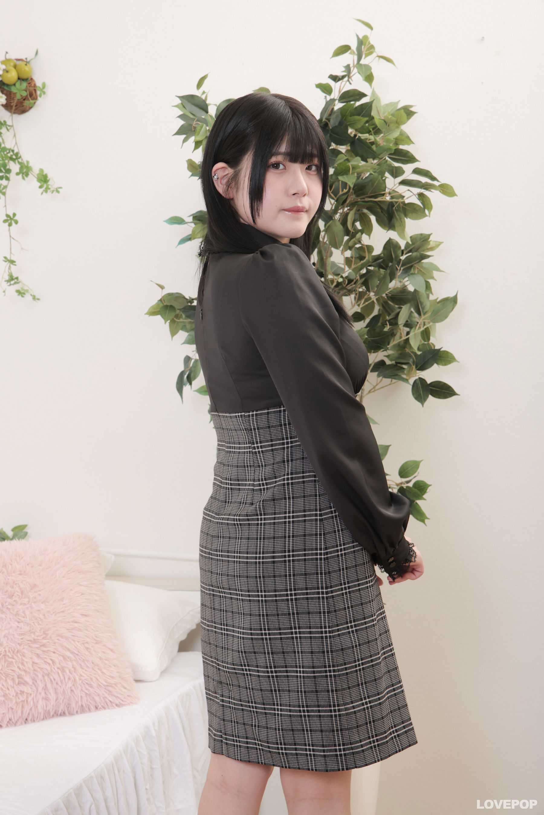 [LOVEPOP] Kanon Hazuki 羽月果音 Photoset 05/(87P)