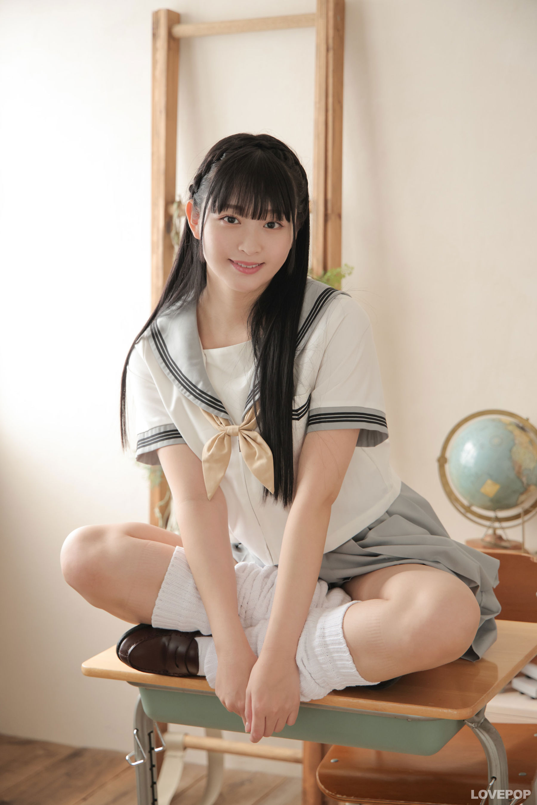 [LOVEPOP] Ayane Mitsuki 美月絢音 Photoset 02/(96P)
