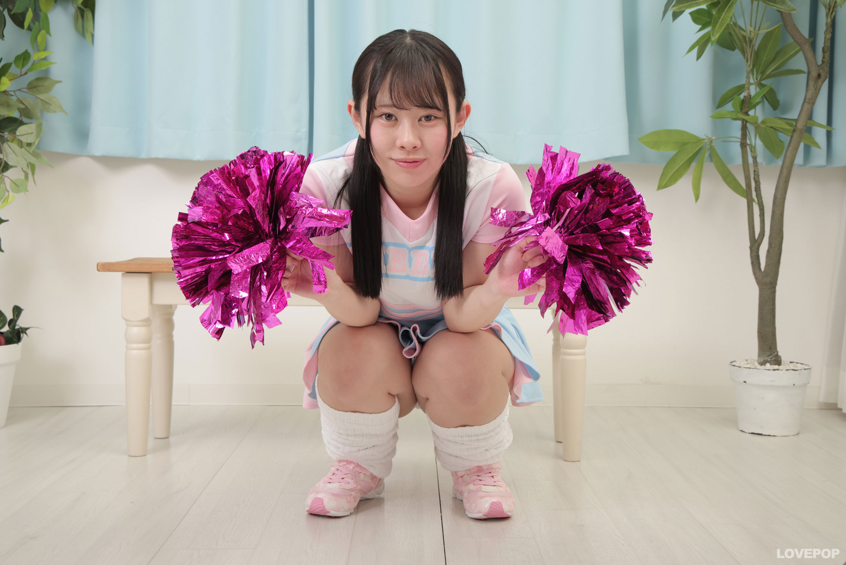 [LOVEPOP] Kurumi Amai 甘井くるみ Photoset 03/(84P)